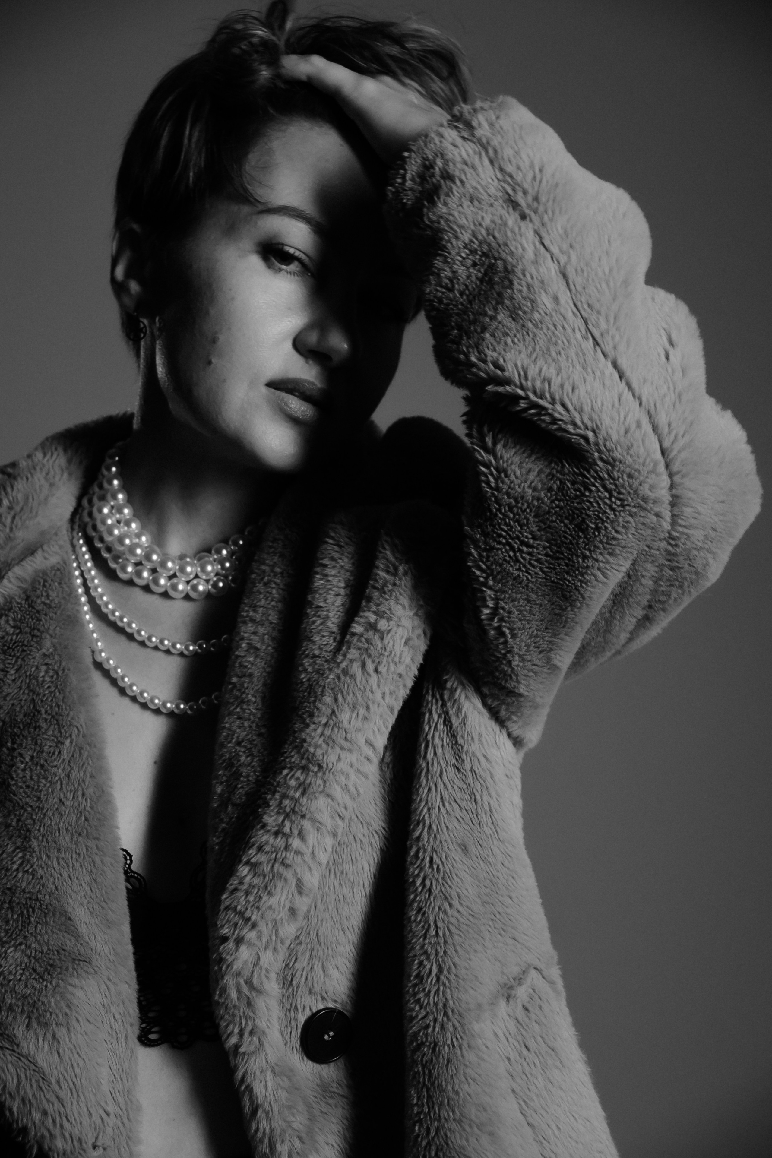 Olesia. Portrait and Wedding photographer in Poland Nastia Voytko