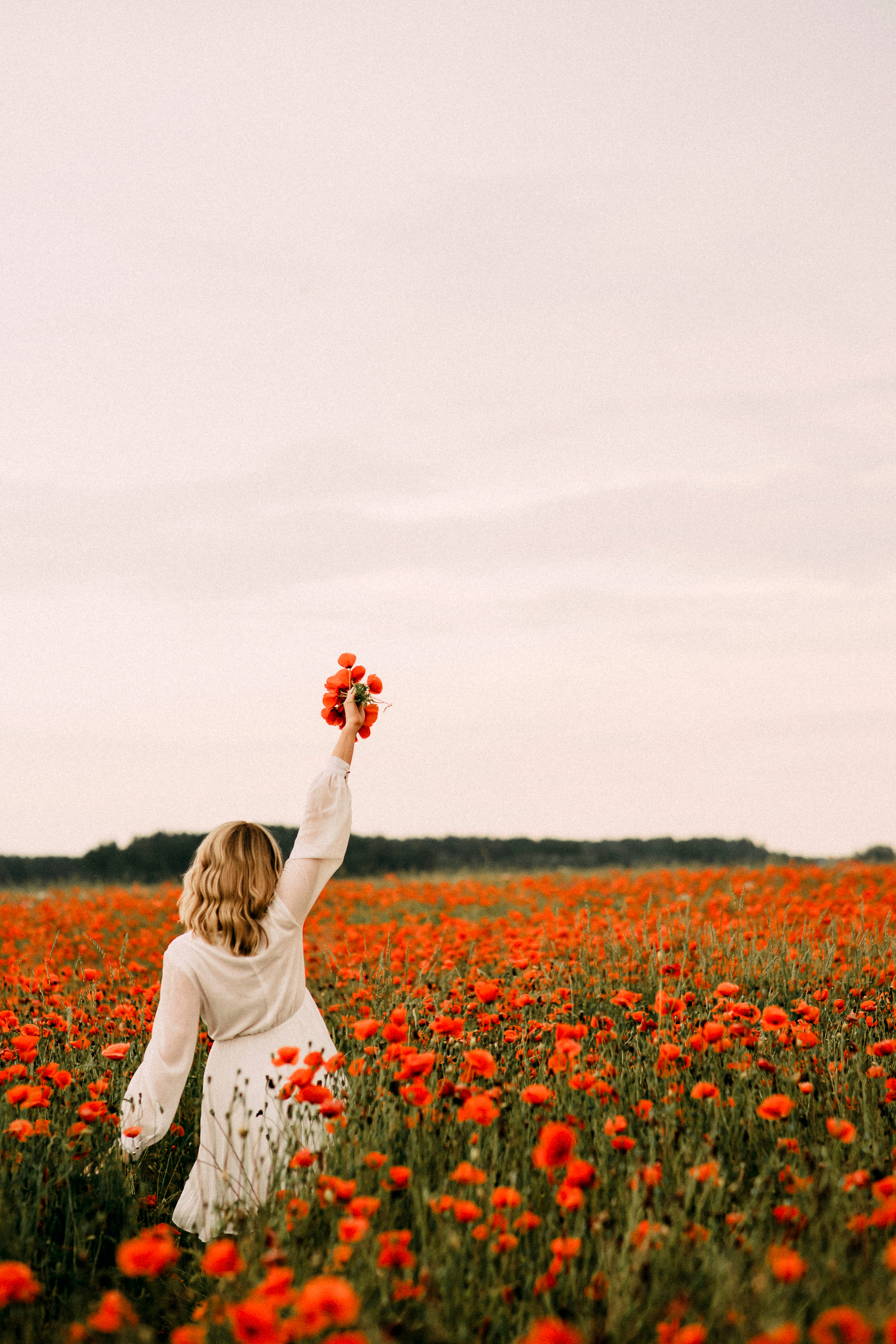 Anastasiya. Portrait and Wedding photographer in Poland Nastia Voytko