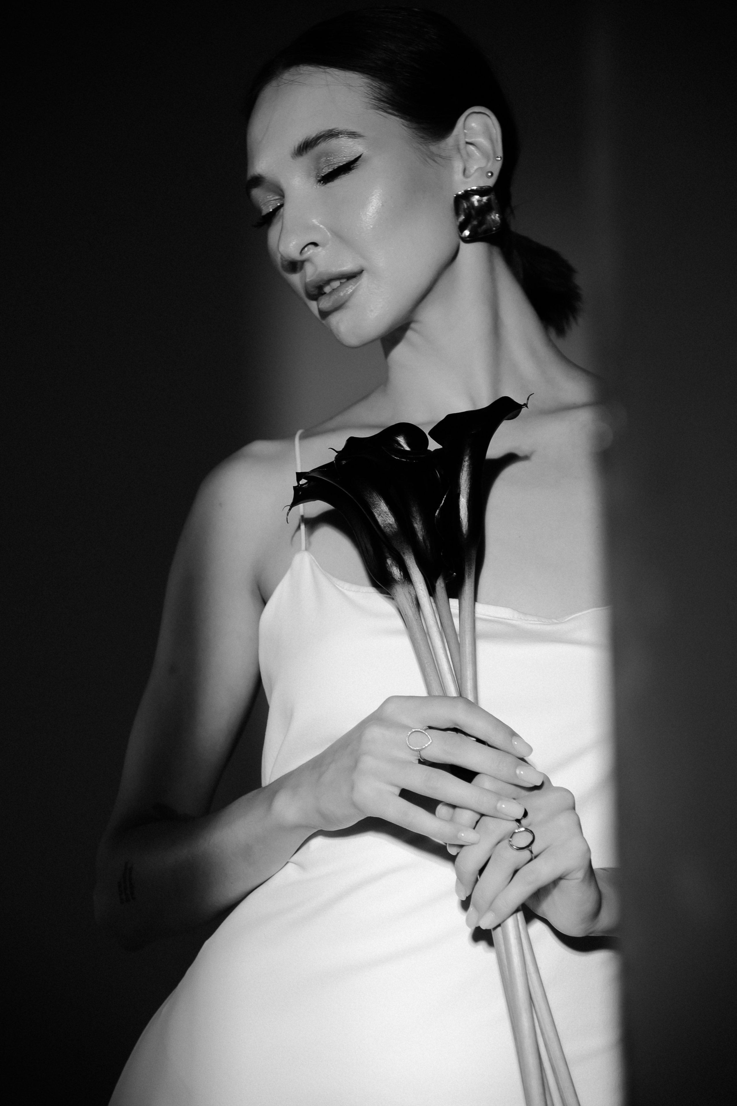 Viktoria. Portrait and Wedding photographer in Poland Nastia Voytko