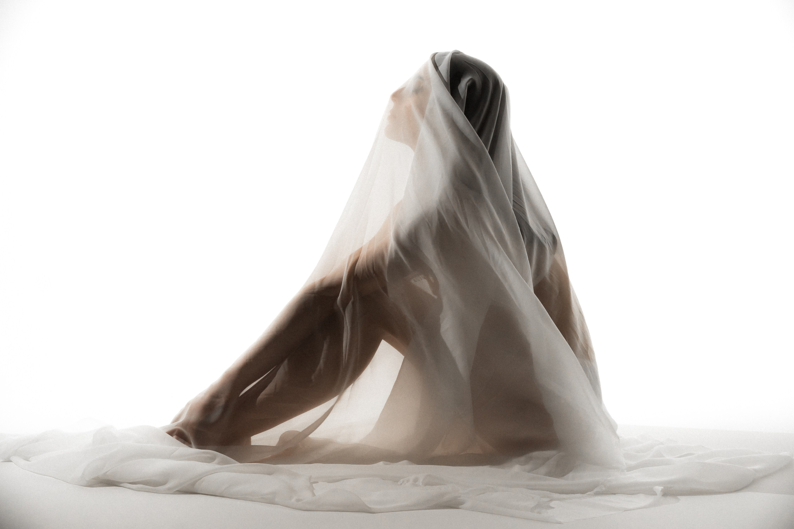 Portrait and Wedding photographer in Poland Nastia Voytko