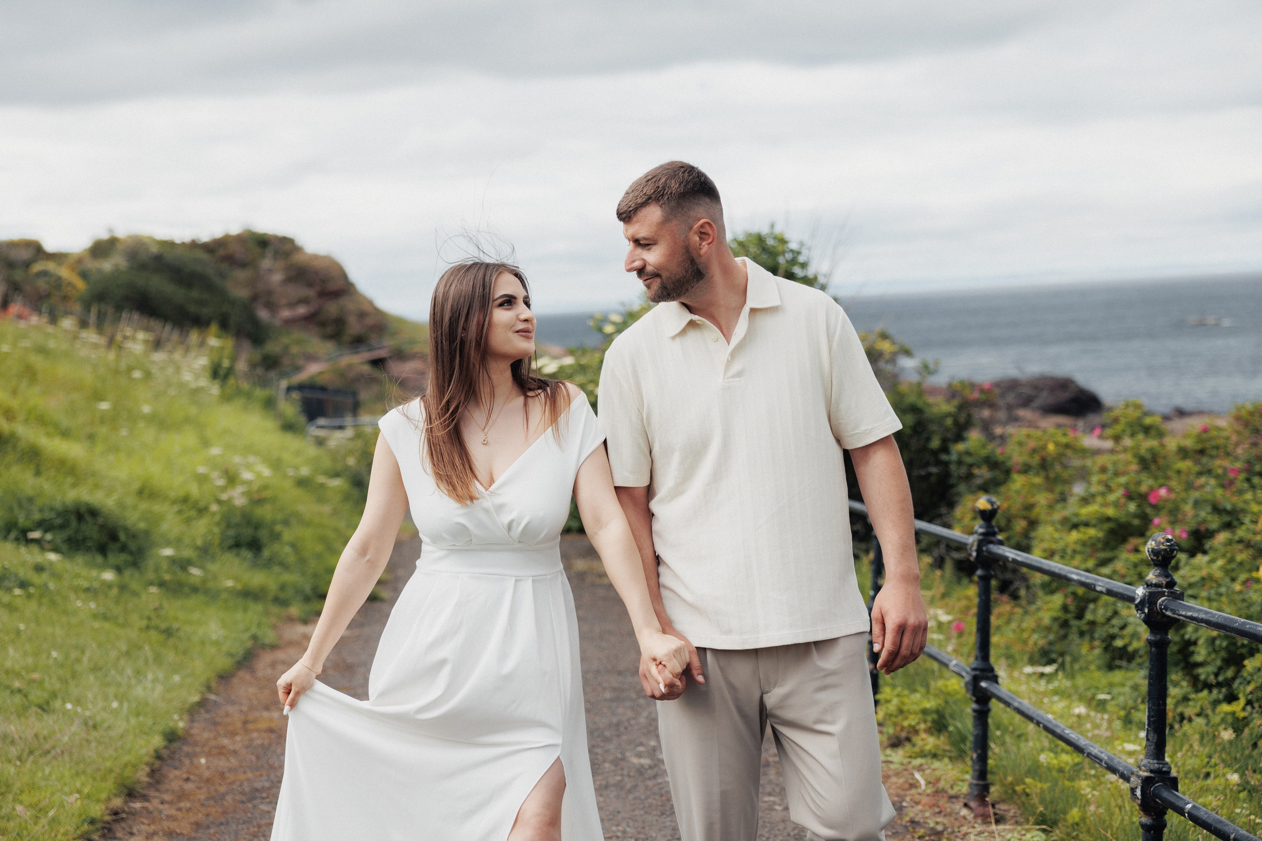 C & V Scotland. Wedding photographer