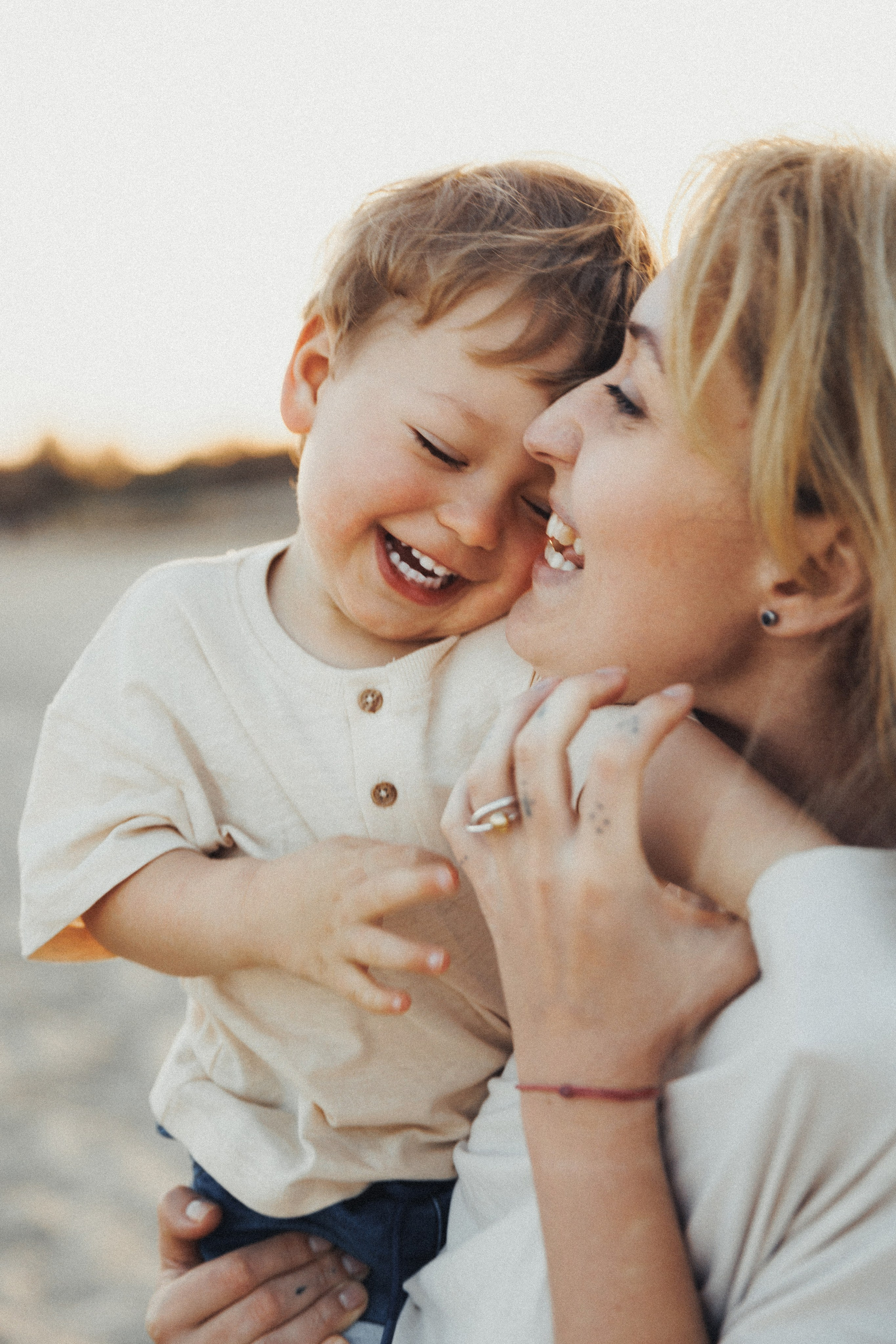 Family shooting in Valencia. Wedding photographer