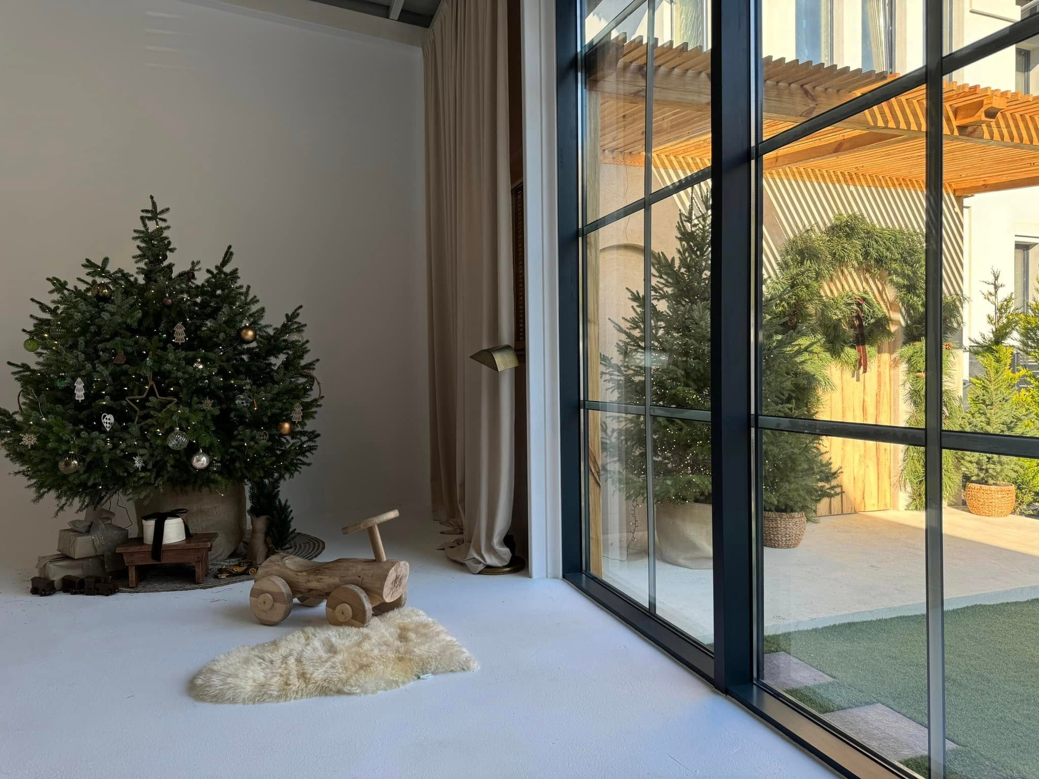 Nr 8. Wedding photographer