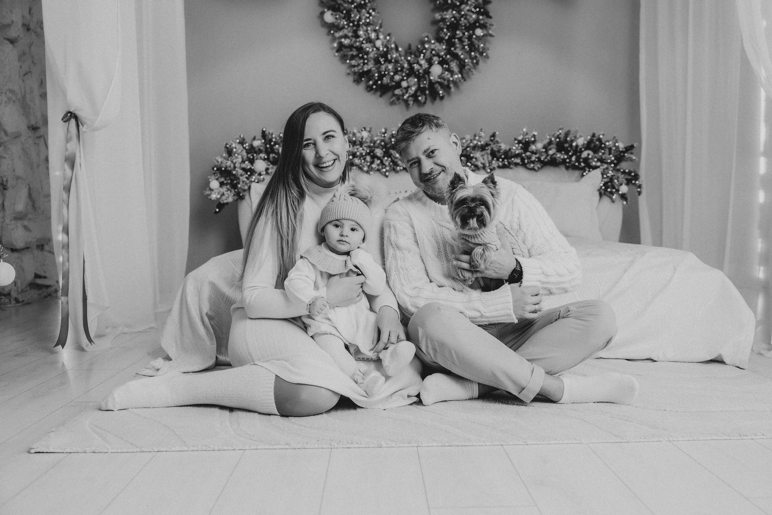 Lea Christmas. Wedding photographer