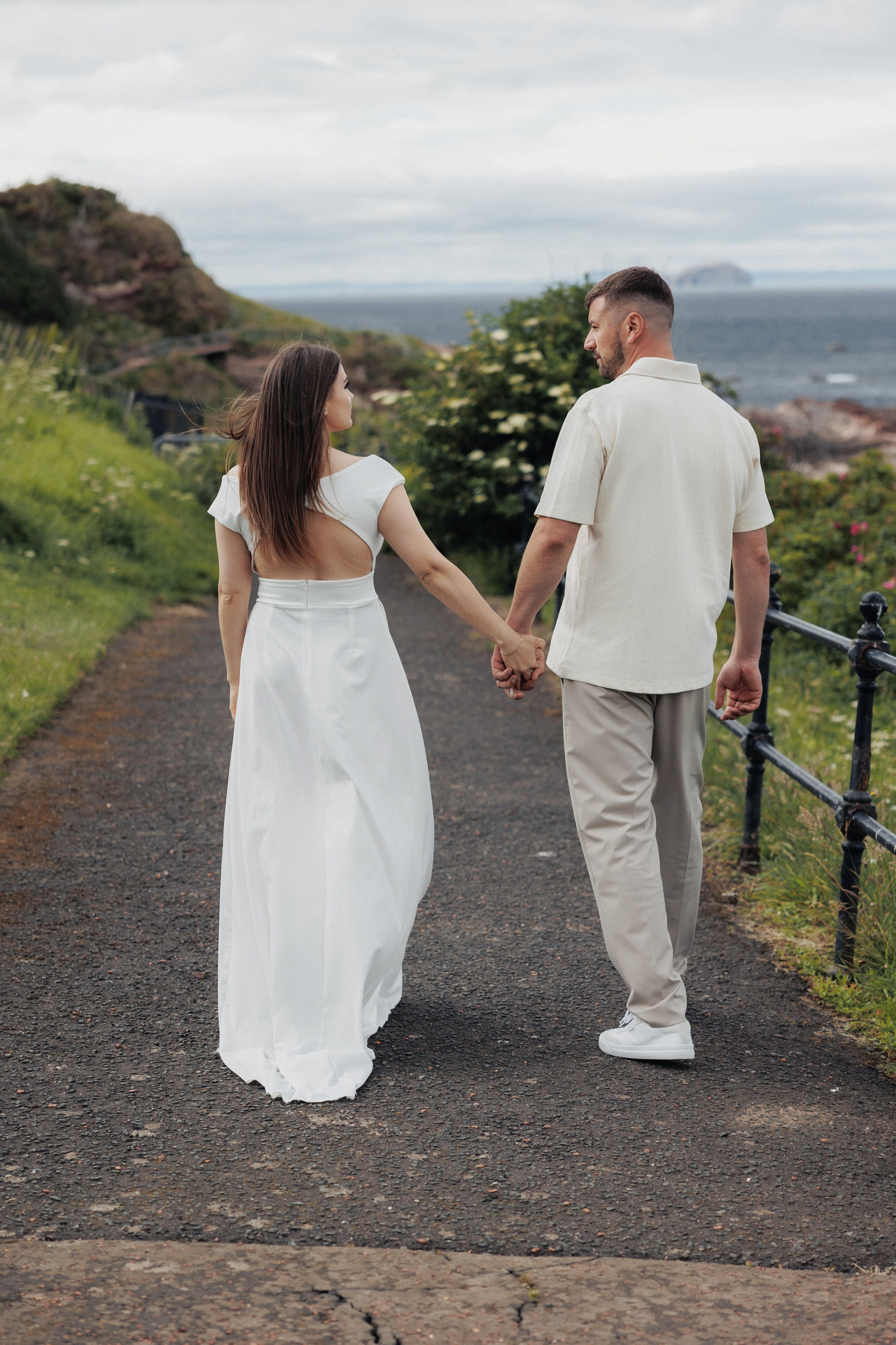 C & V Scotland. Wedding photographer