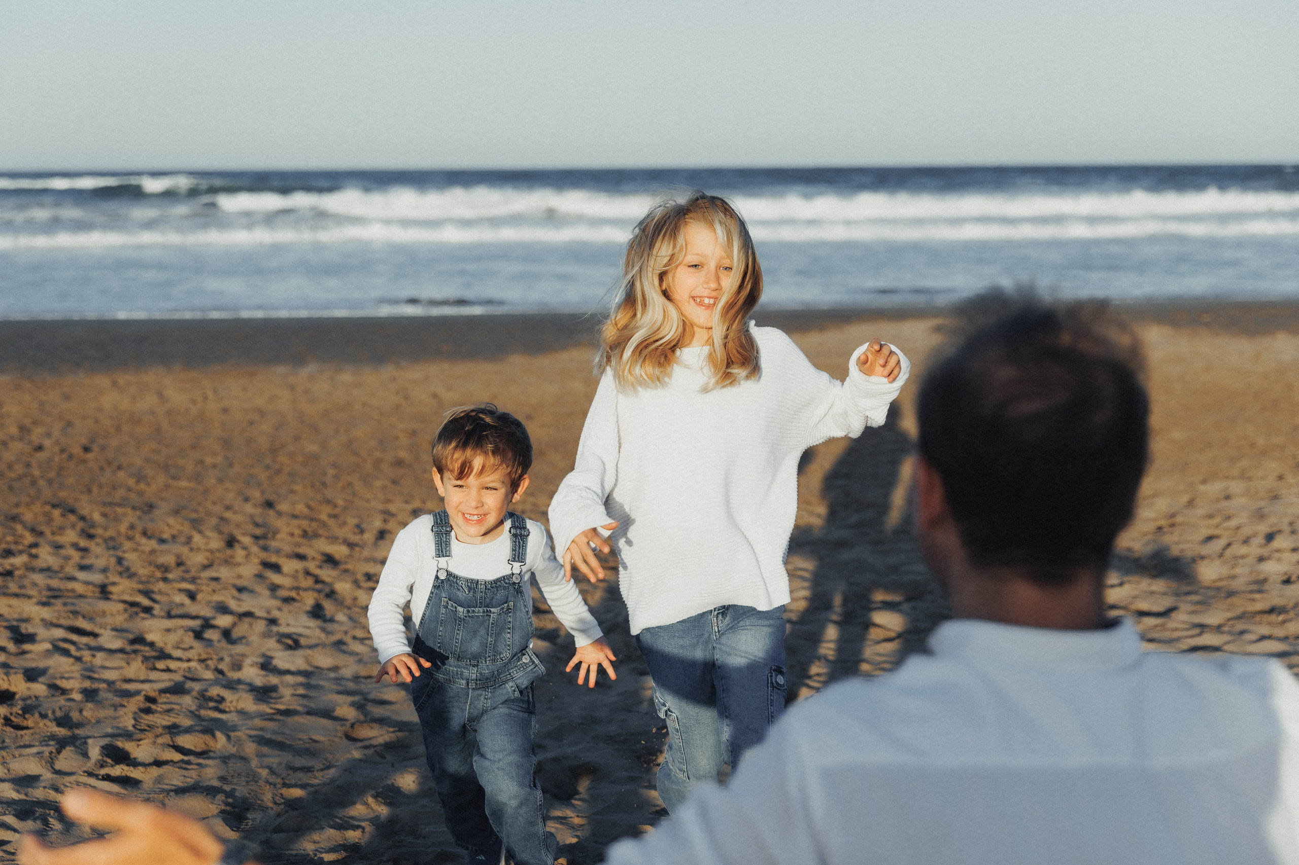 Una familia feliz. Wedding photographer