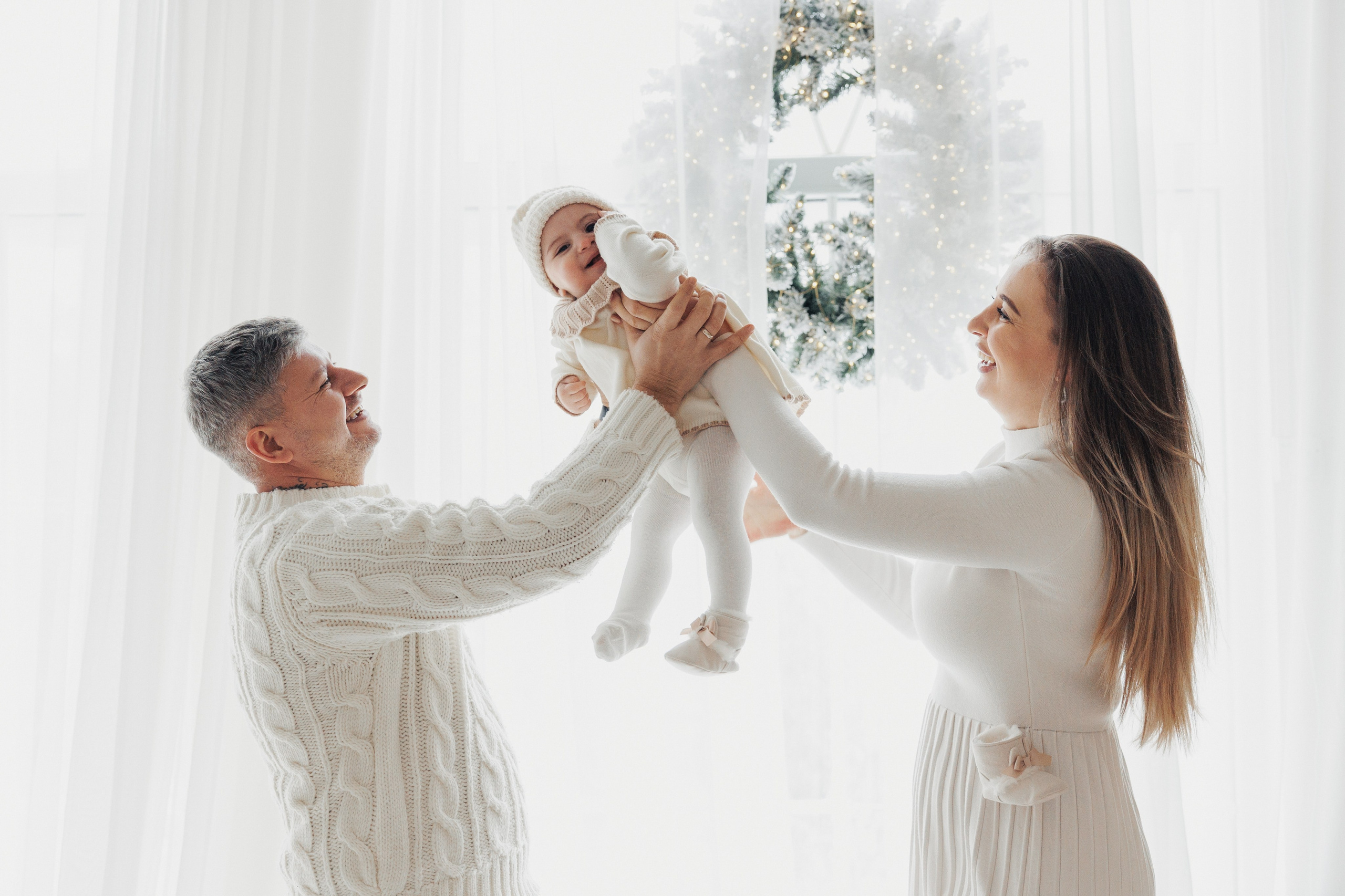 Lea Christmas. Wedding photographer