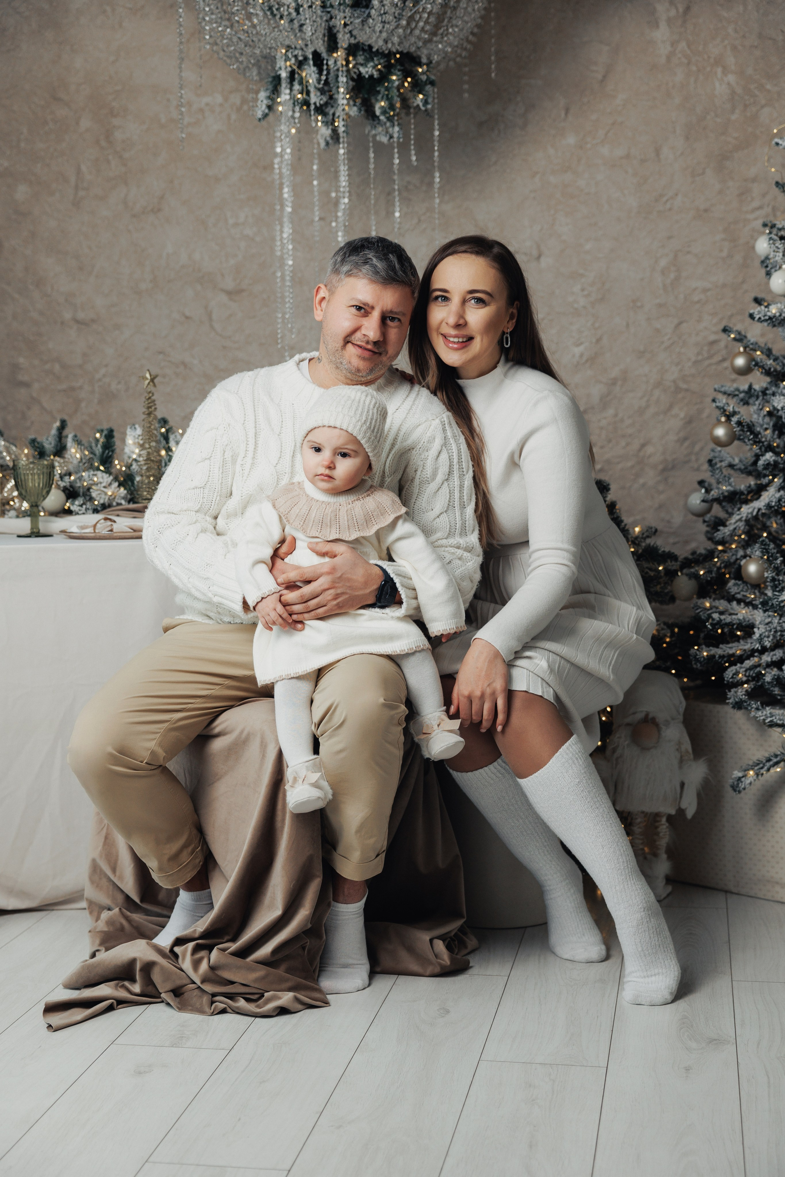 Lea Christmas. Wedding photographer