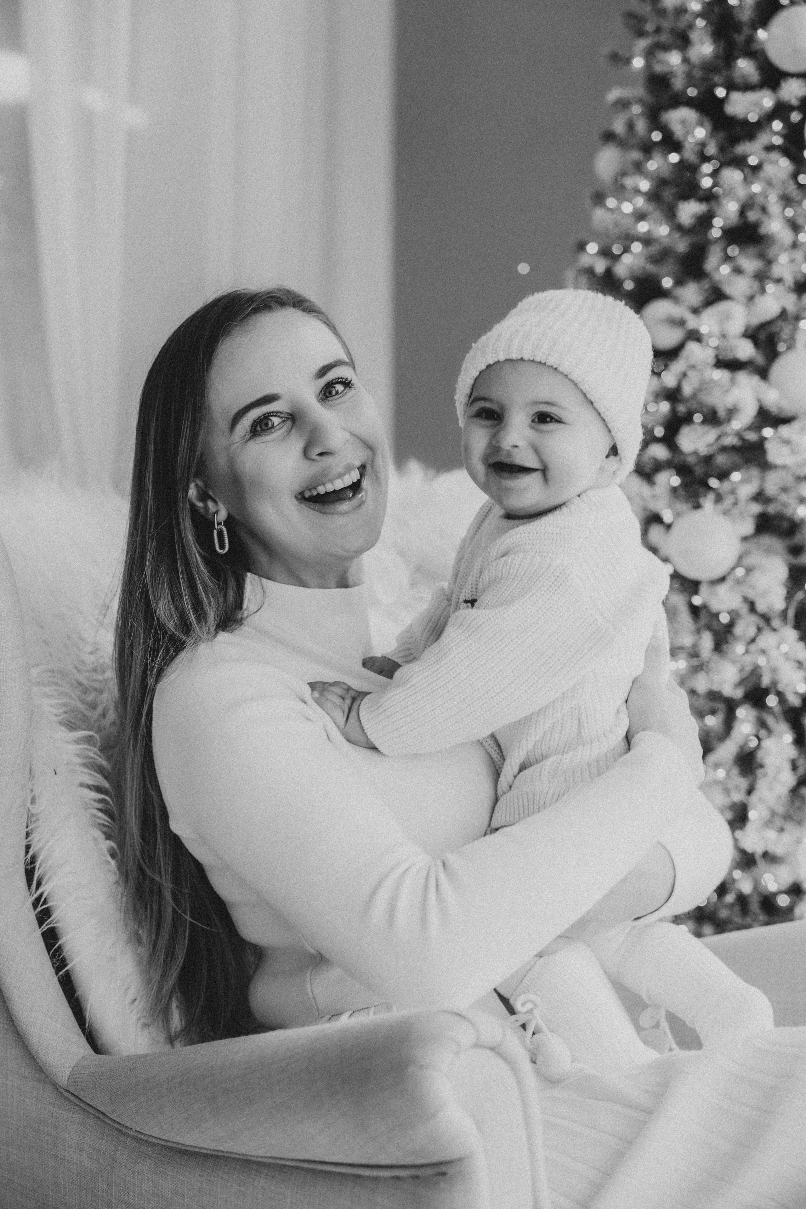 Lea Christmas. Wedding photographer