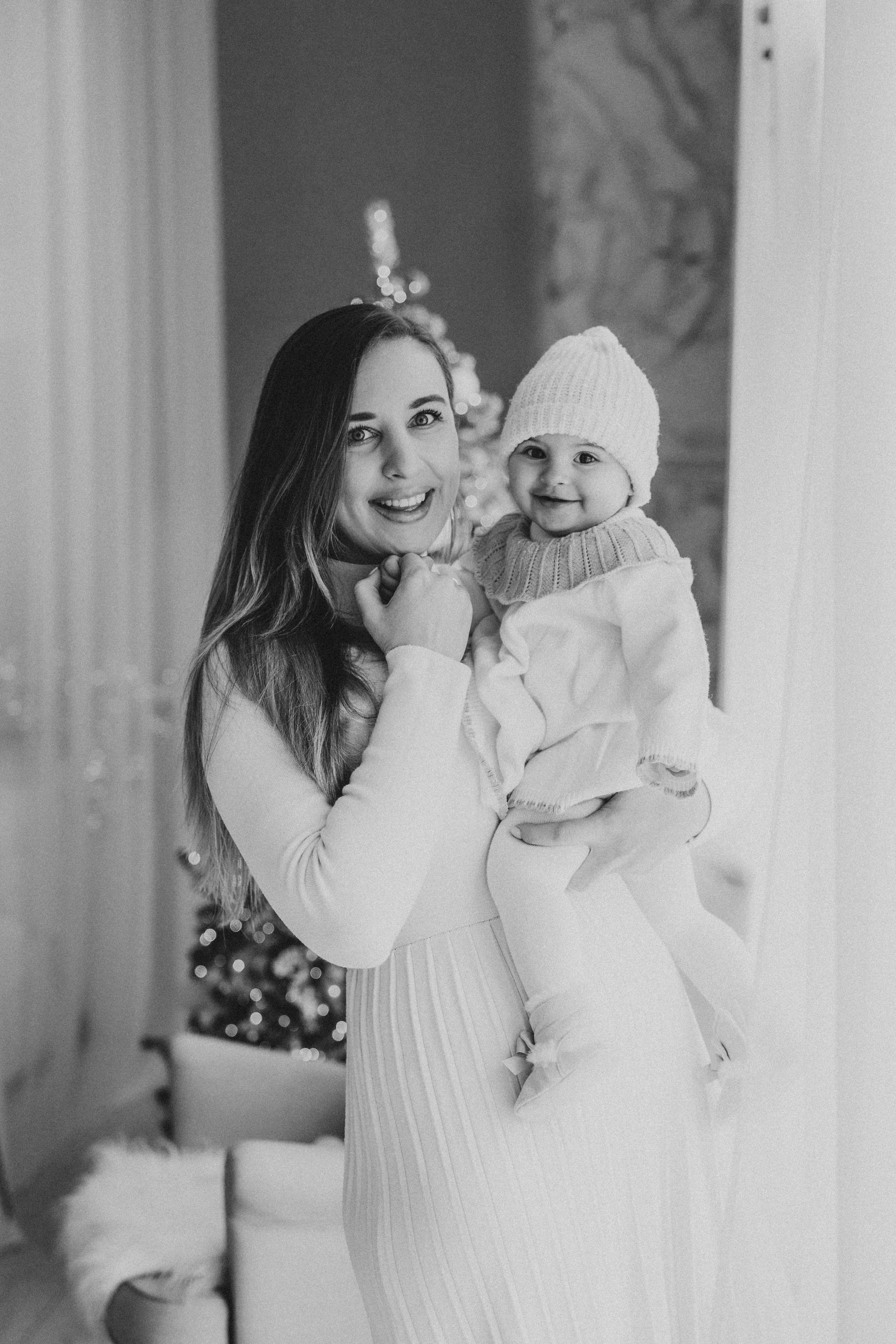 Lea Christmas. Wedding photographer