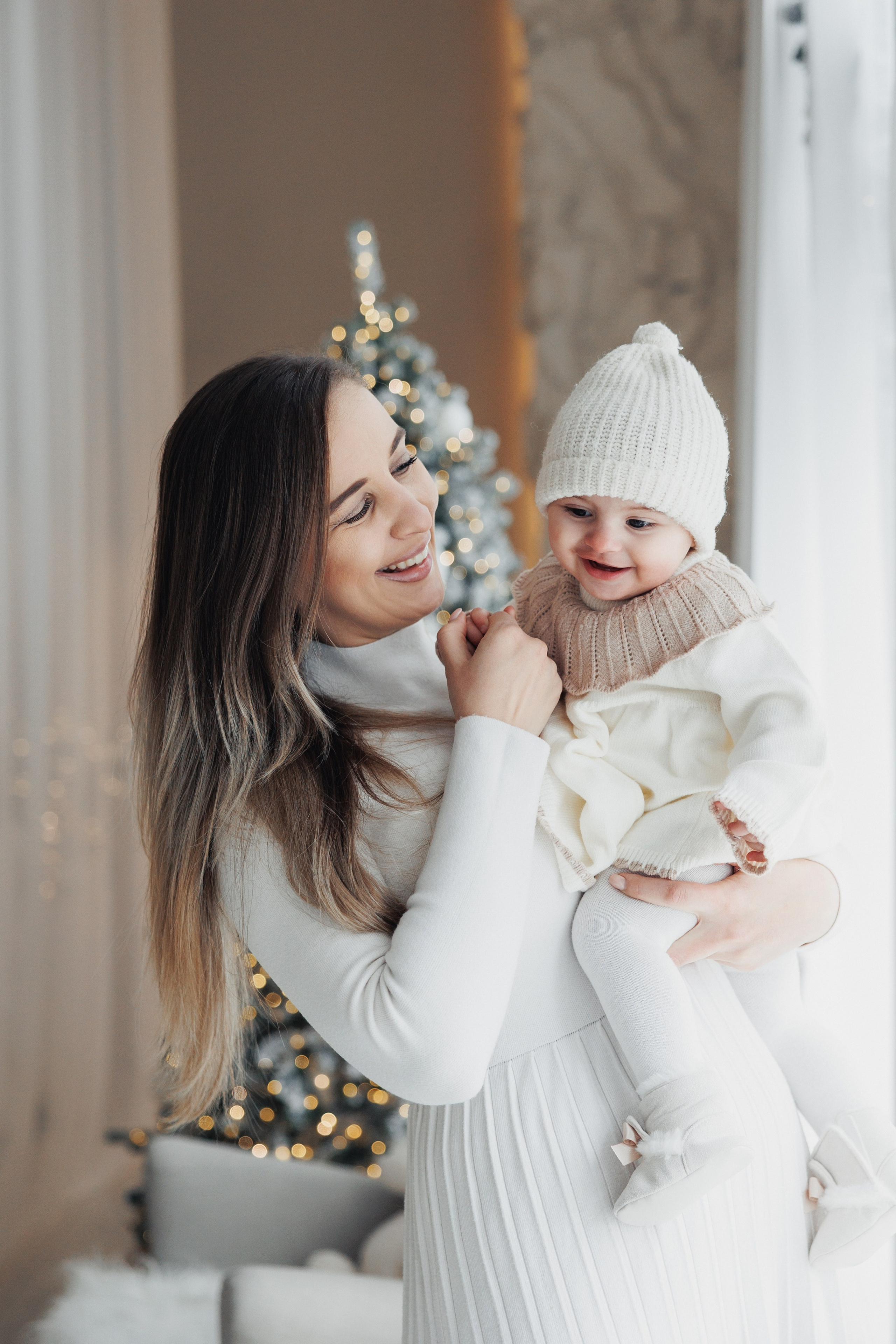 Lea Christmas. Wedding photographer