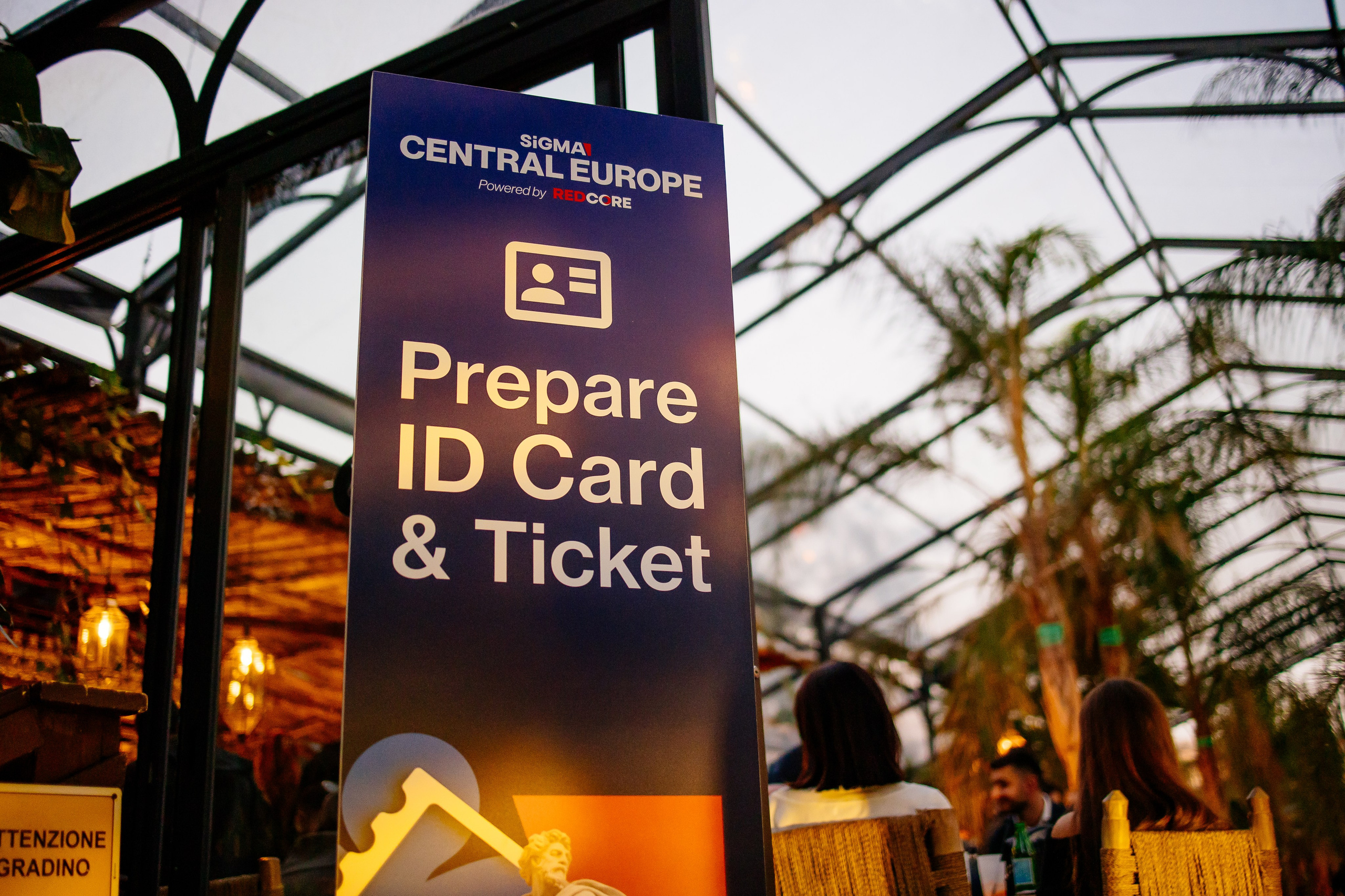 Sigma Rome. Fotograf Warszawa Brwinów Pruszków Grodzisk Piaseczno Otwock Legionowo