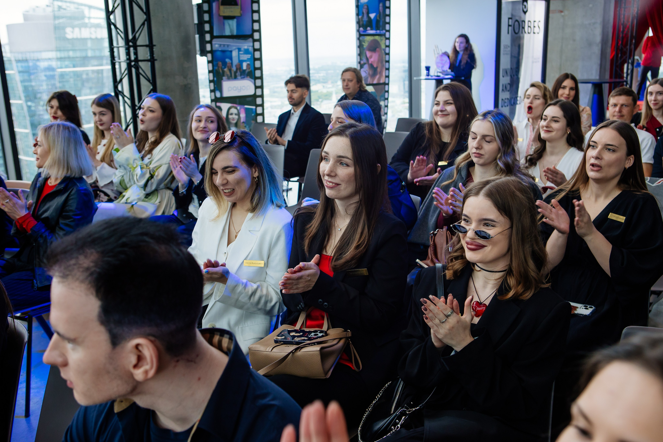 PayOP. Fotograf Warszawa Brwinów Pruszków Grodzisk Piaseczno Otwock Legionowo