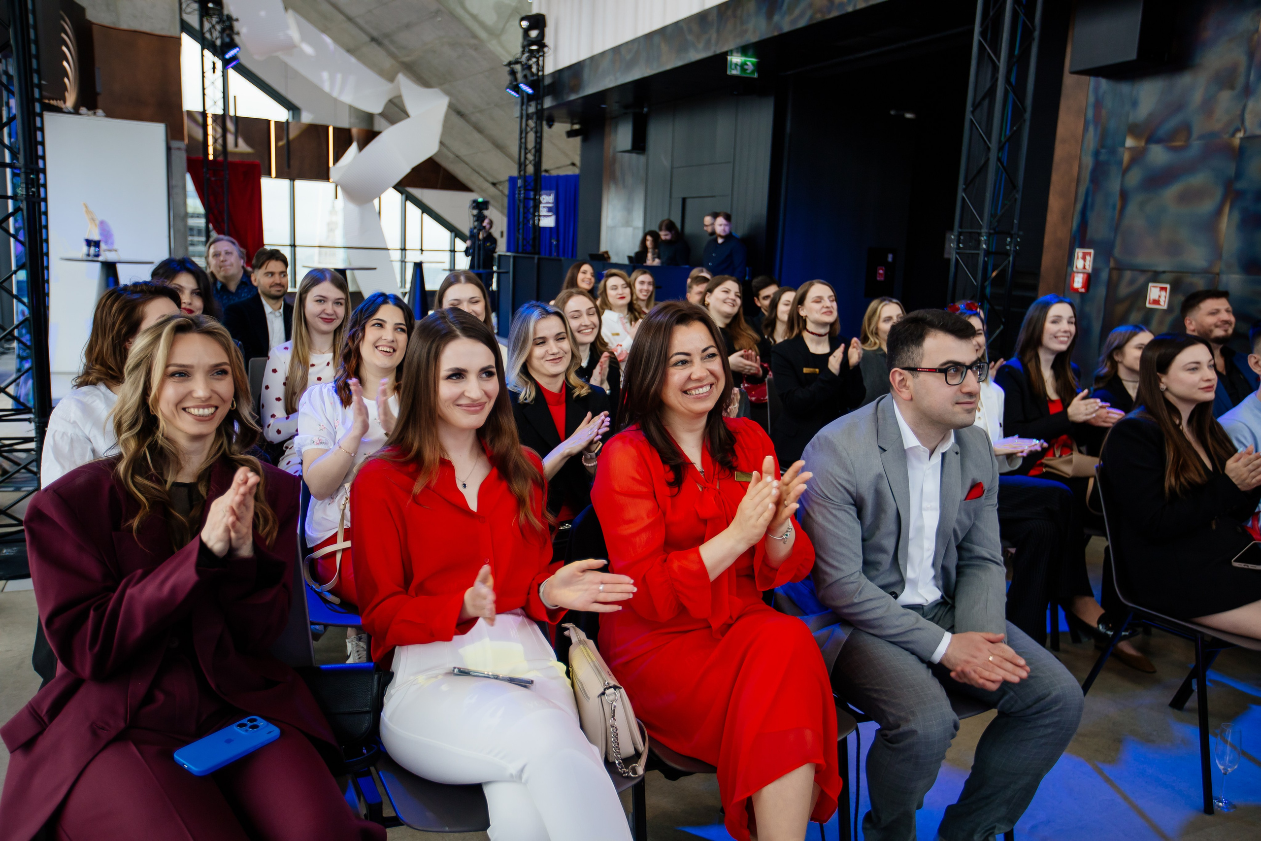 PayOP. Fotograf Warszawa Brwinów Pruszków Grodzisk Piaseczno Otwock Legionowo
