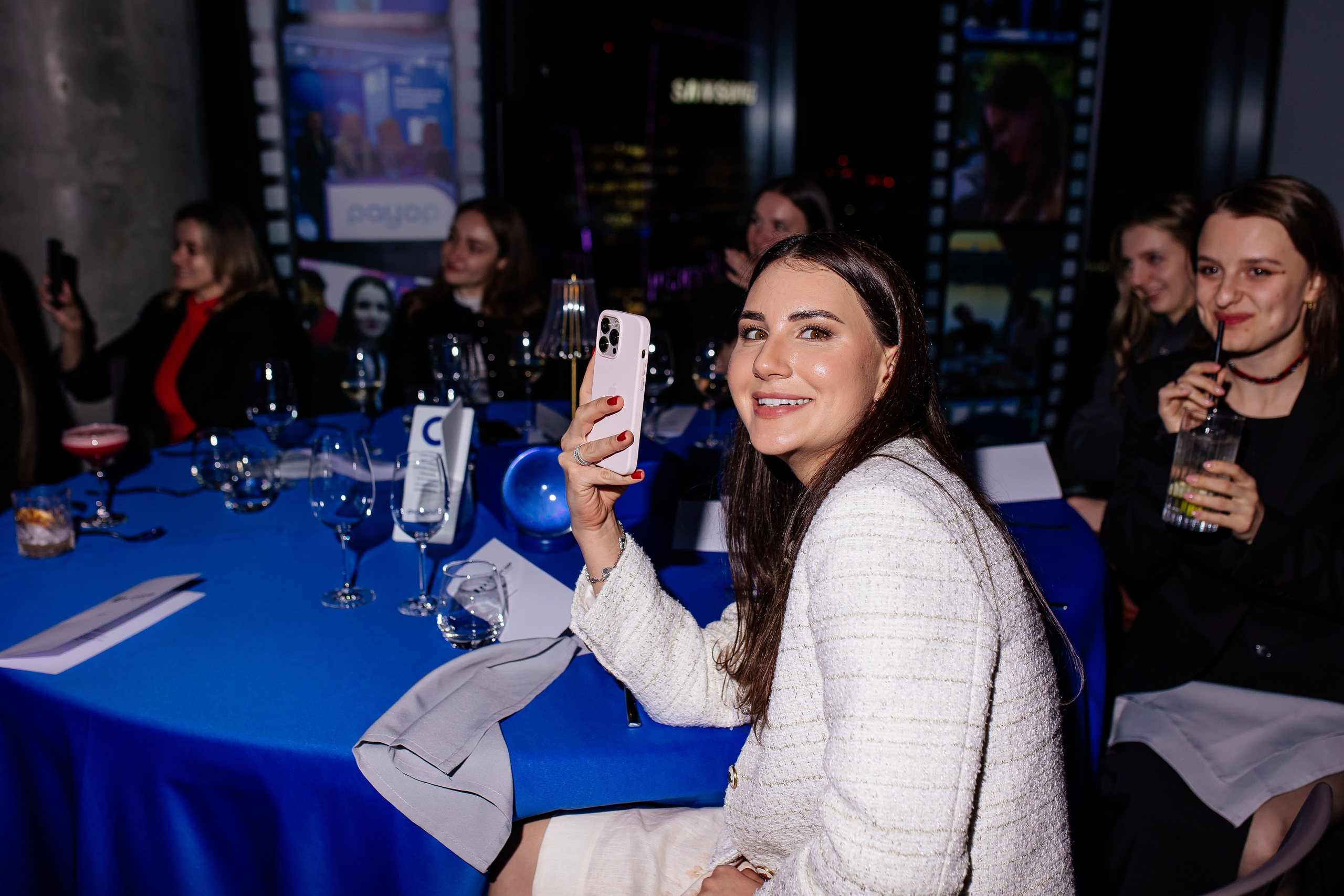 PayOP. Fotograf Warszawa Brwinów Pruszków Grodzisk Piaseczno Otwock Legionowo