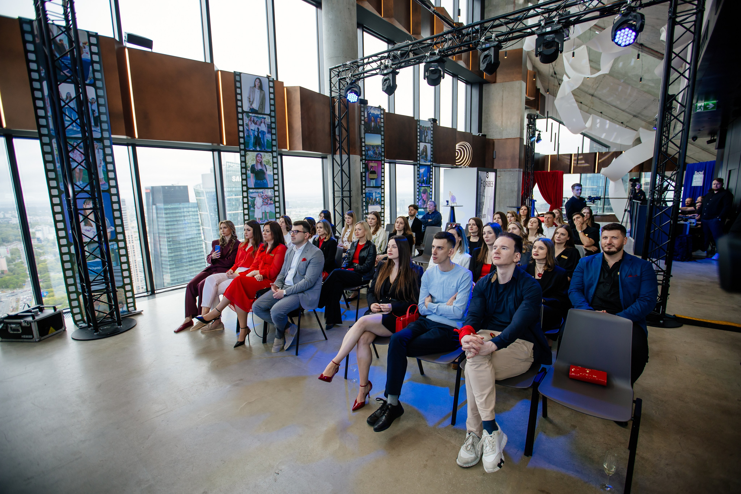 PayOP. Fotograf Warszawa Brwinów Pruszków Grodzisk Piaseczno Otwock Legionowo