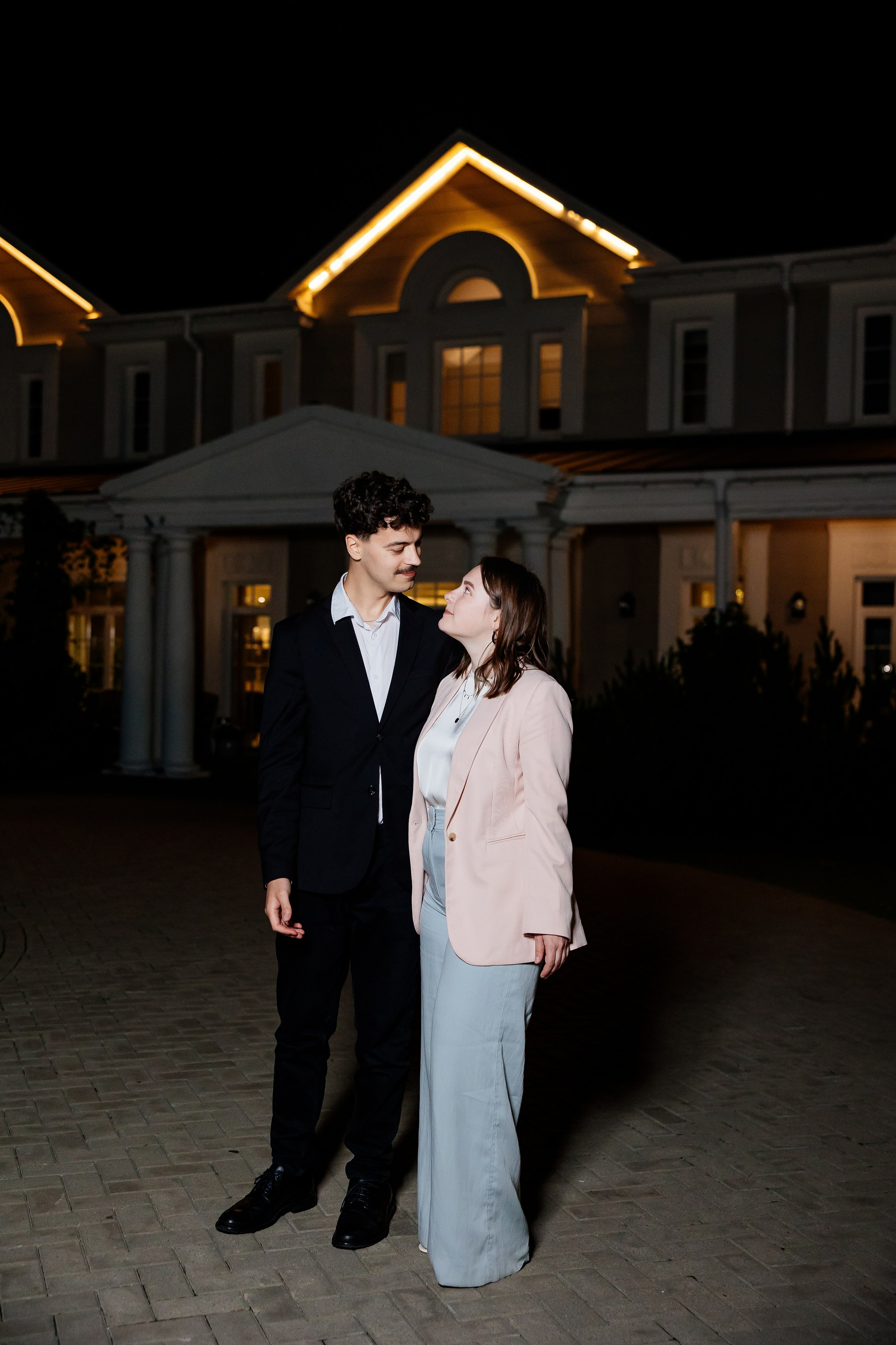 Nika & Lev. Fotograf Warszawa Brwinów Pruszków Grodzisk Piaseczno Otwock Legionowo
