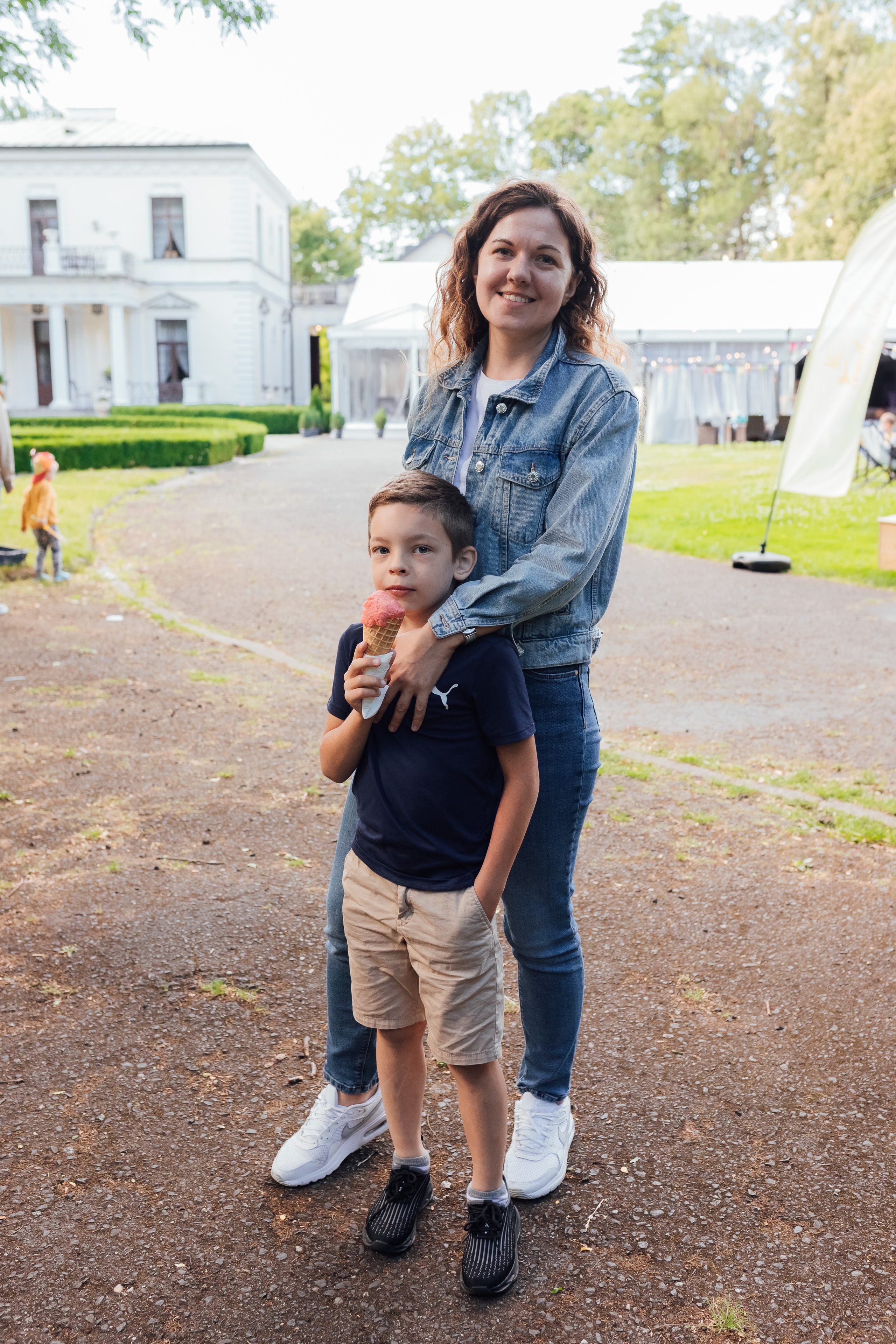 MoonActive. Fotograf Warszawa Brwinów Pruszków Grodzisk Piaseczno Otwock Legionowo