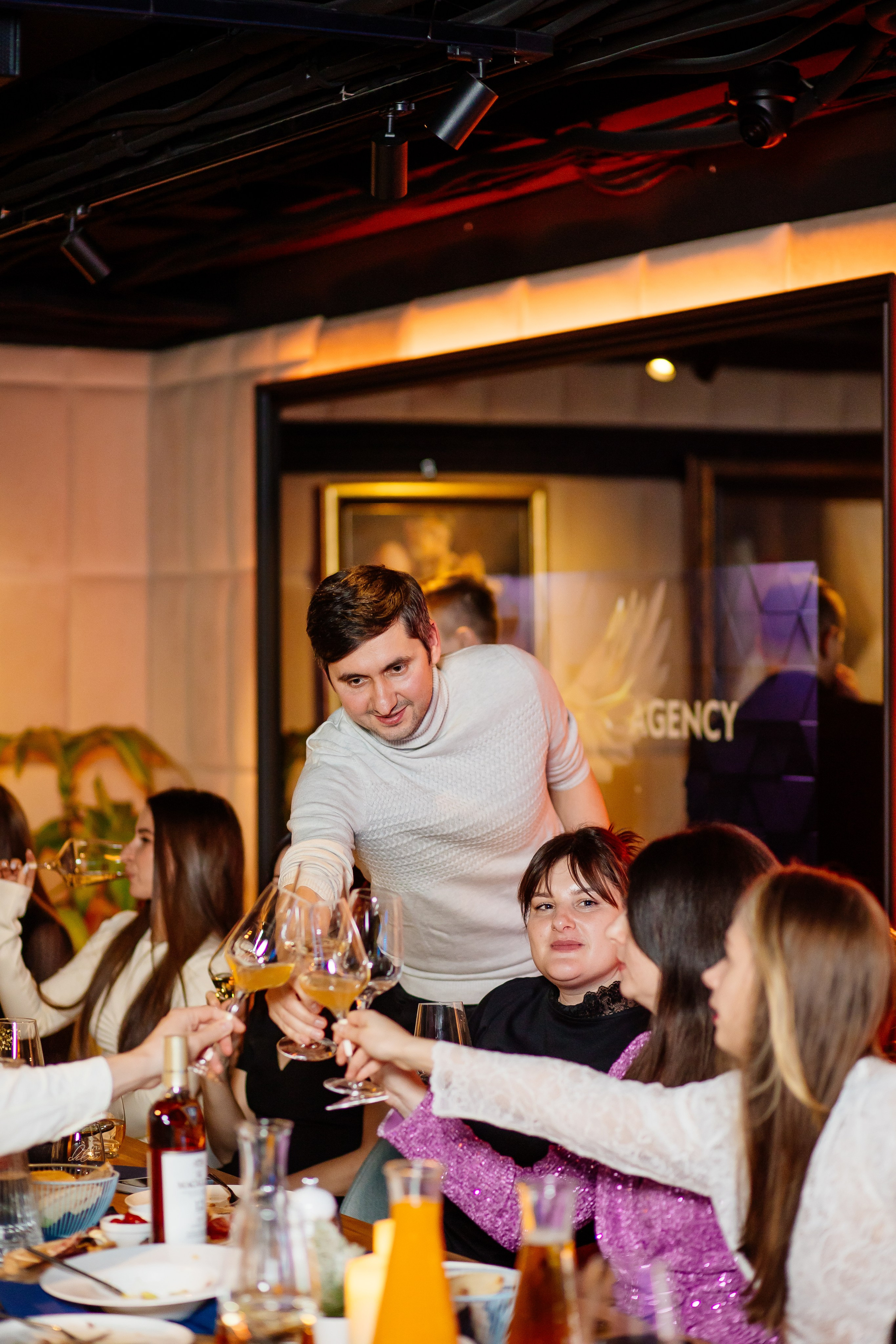 Adwise. Fotograf Warszawa Brwinów Pruszków Grodzisk Piaseczno Otwock Legionowo