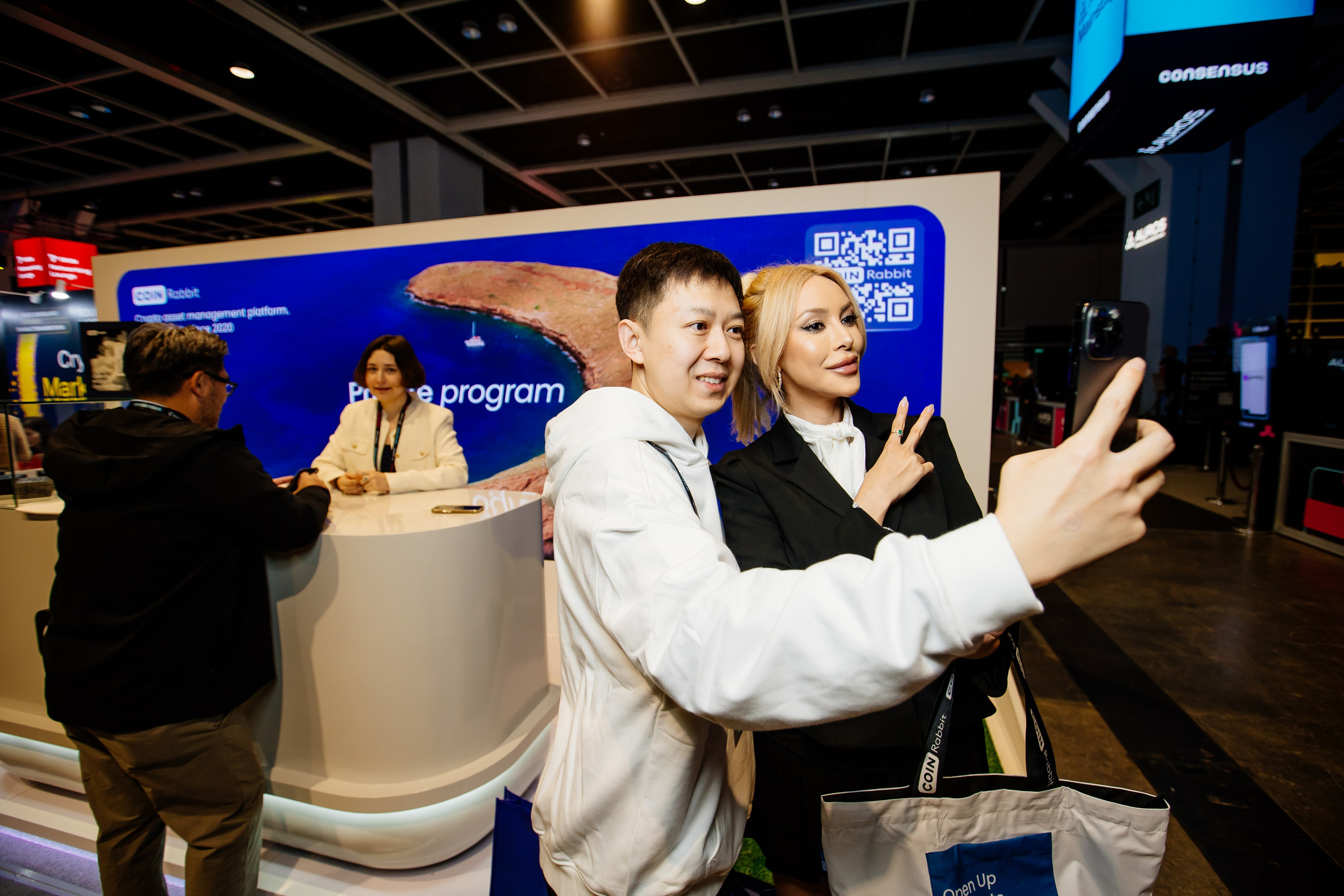 Consensus Hong Kong. Photographer Stas Bordeniuk