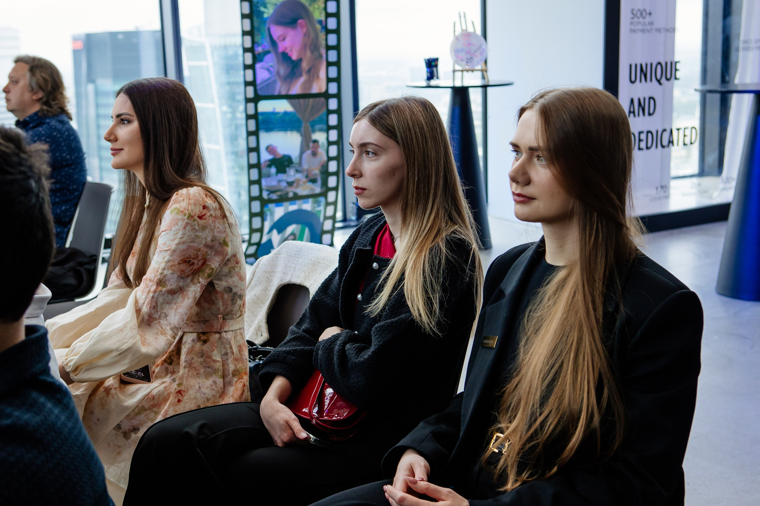 PayOP. Fotograf Warszawa Brwinów Pruszków Grodzisk Piaseczno Otwock Legionowo