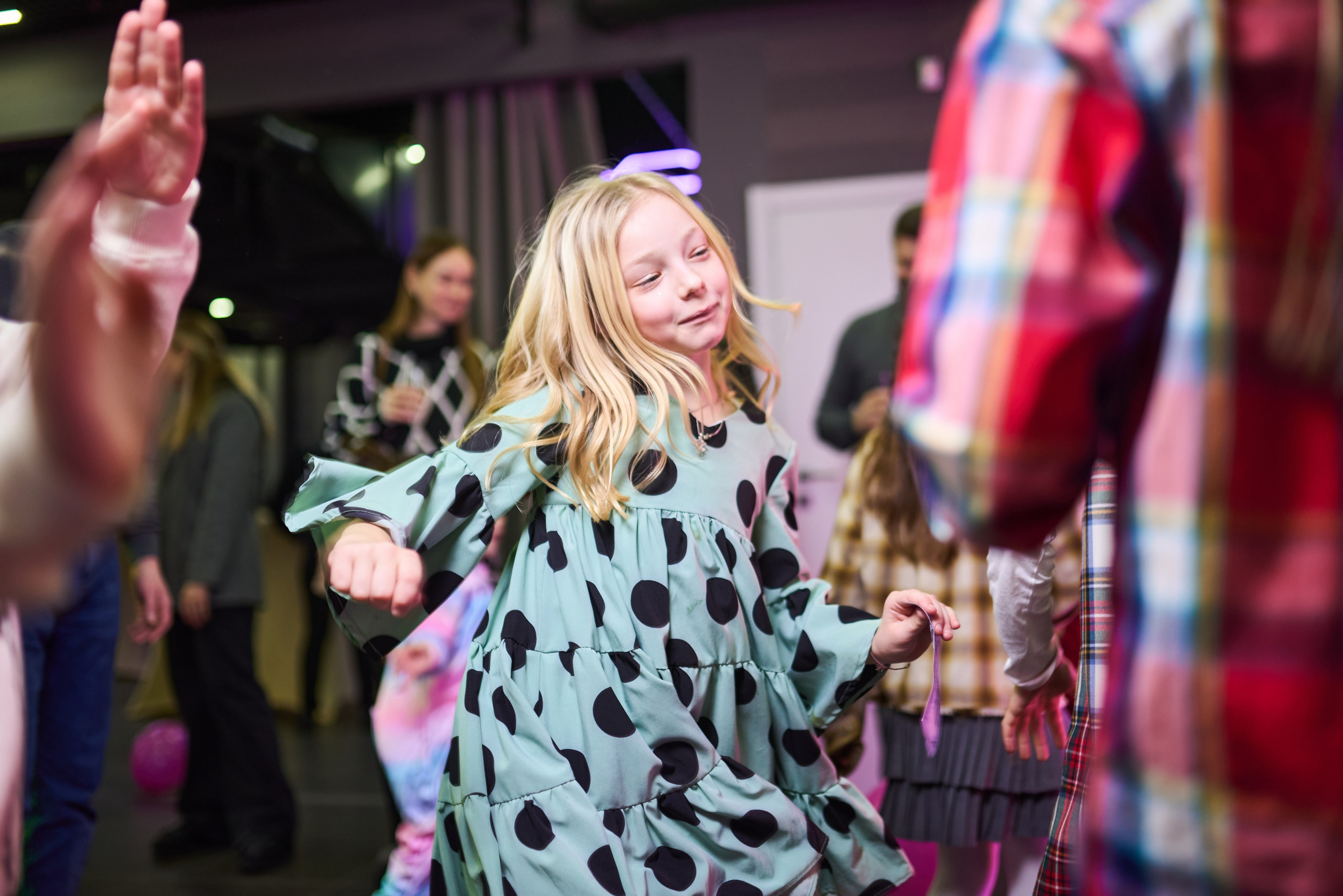 Фотосесія дитячого дня народження у стилі диско-вечірки – яскраві фото свята. Фотограф Київ – Репортаж, Події | Павленко Віктор