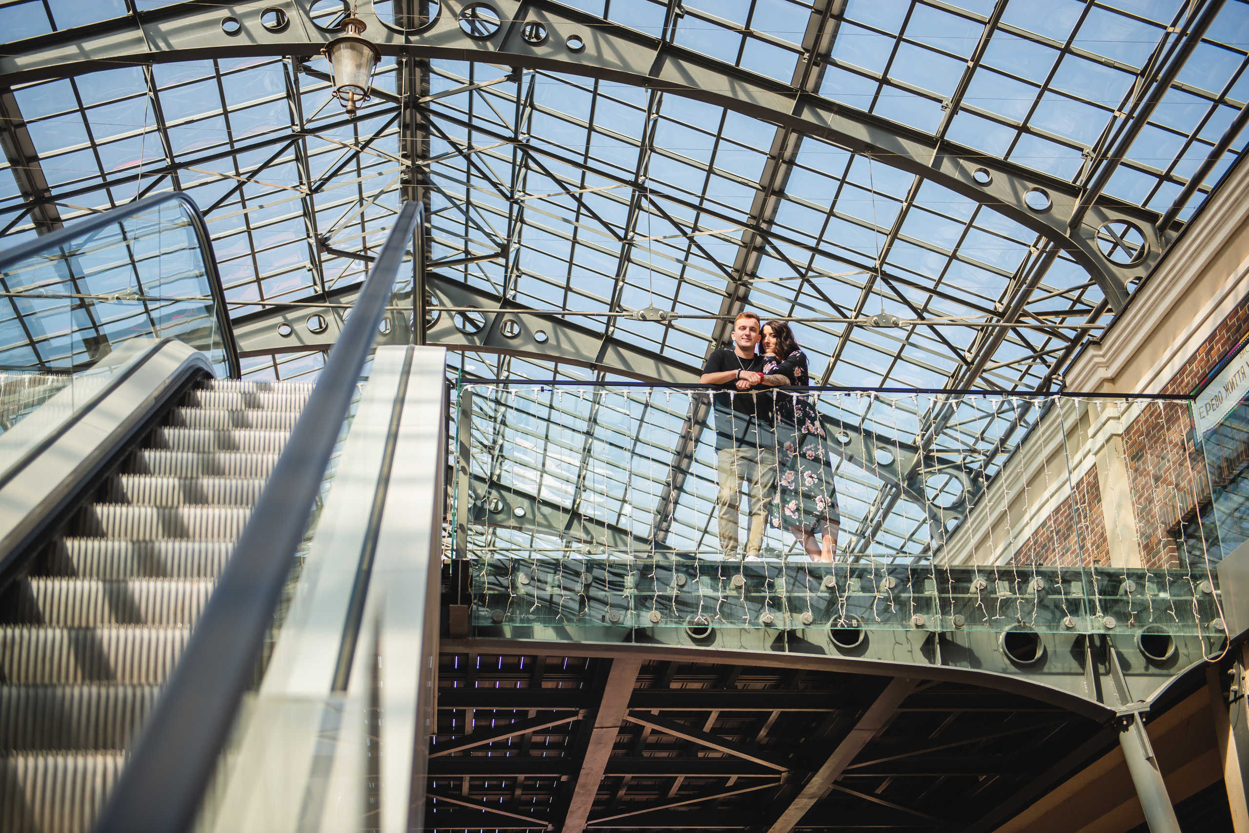 Лавсторі в аутлет містечку Мануфактура. Фотограф Київ – Репортаж, Події | Павленко Віктор