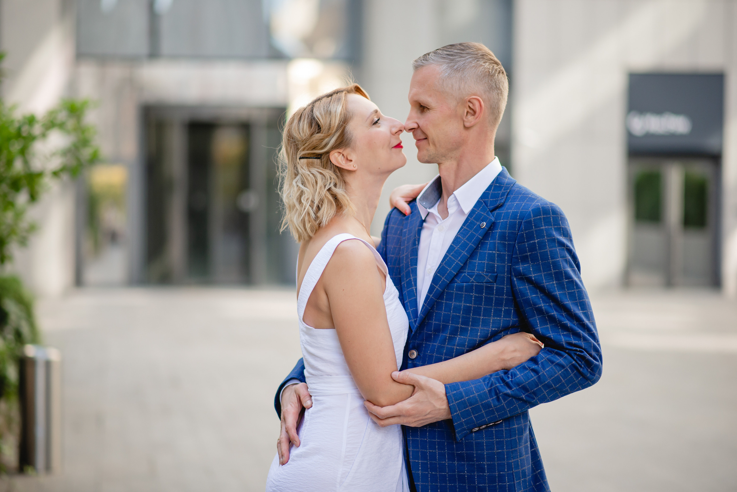 Стильна весільна прогулянка в центрі Києва – Зйомка в бізнес-стилі. Фотограф Київ – Репортаж, Події | Павленко Віктор
