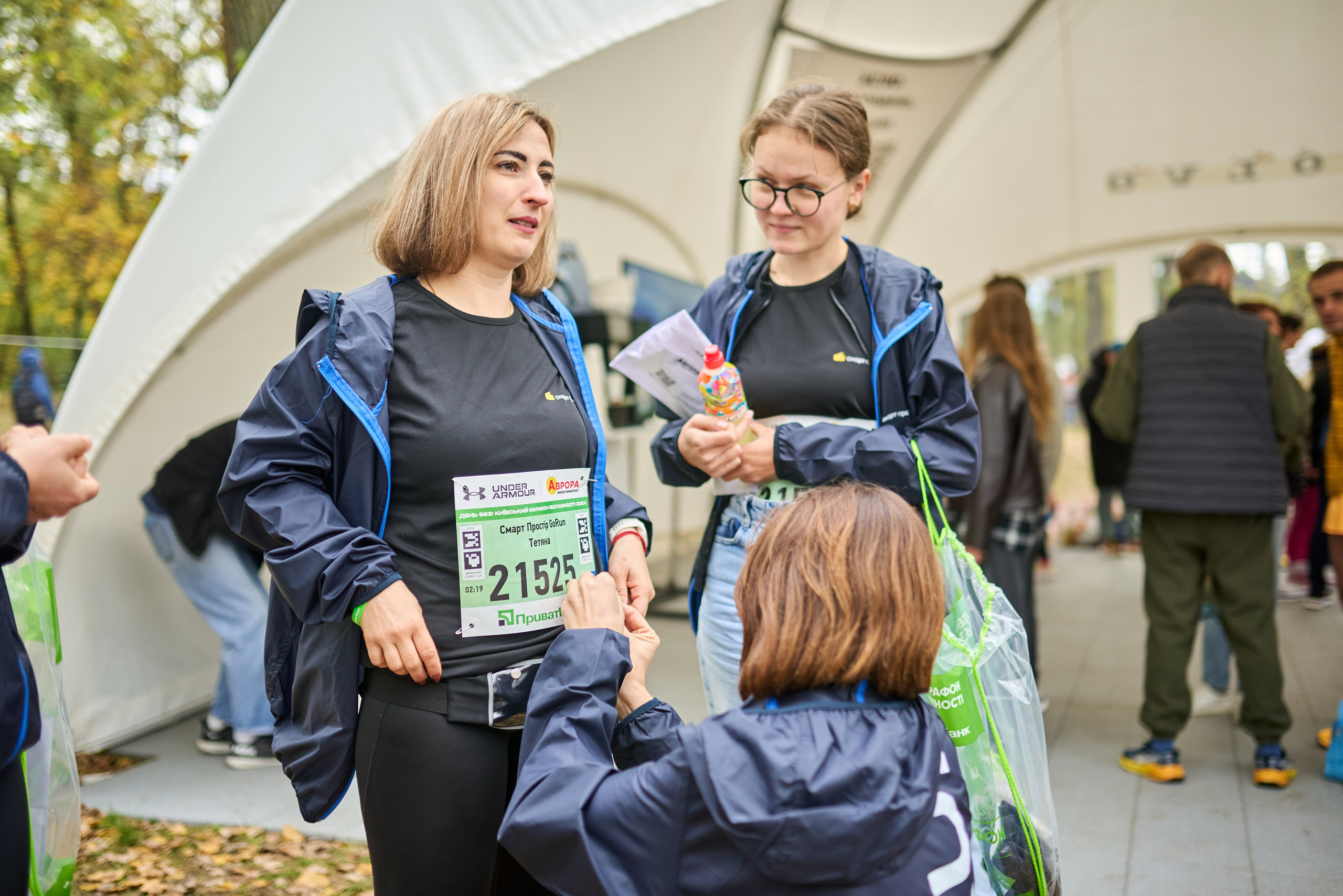 Фотозвіт з Київського Марафону Незламності 2024 — марафон та півмарафон у Києві. Фотограф Київ – Репортаж, Події | Павленко Віктор