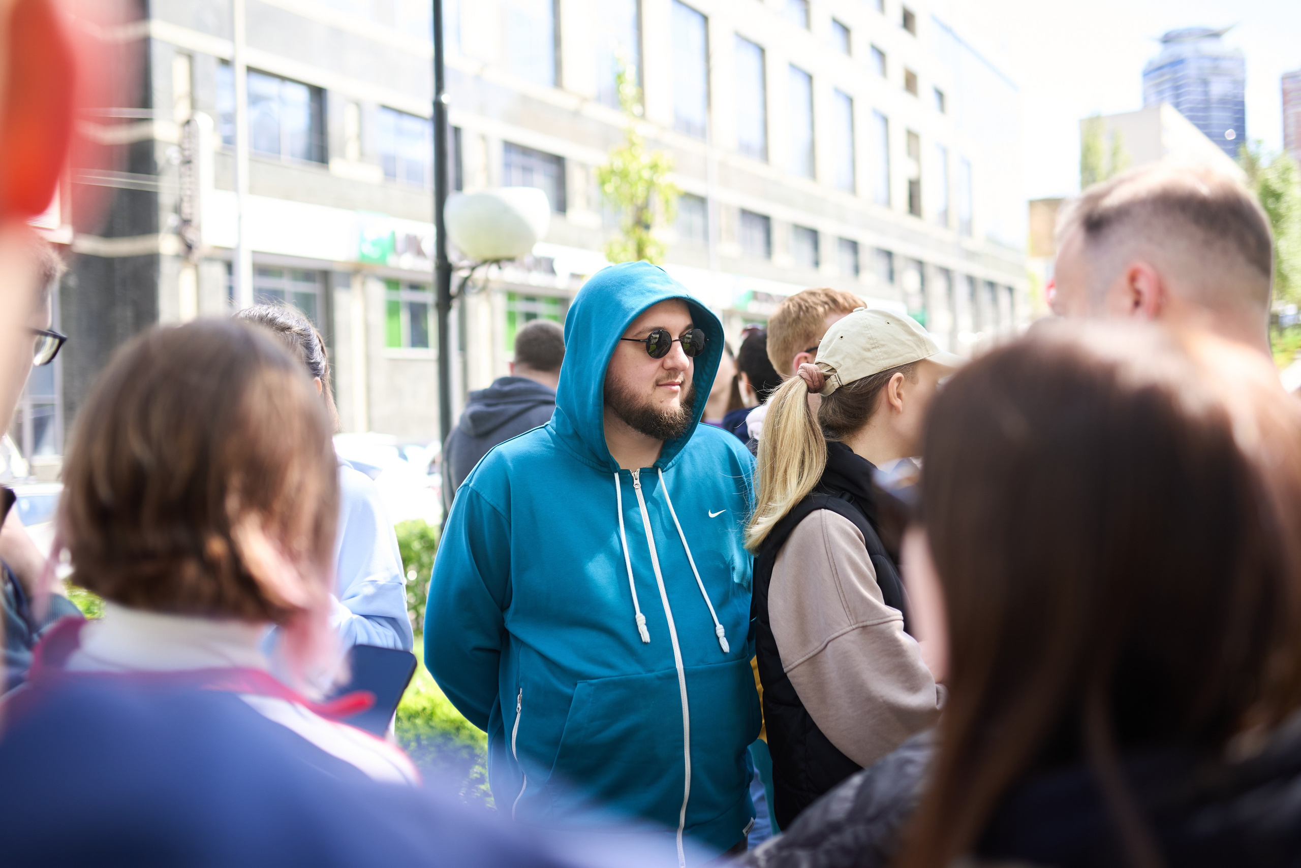 Фотозйомка висадки дерев у центрі Києва — екологічна ініціатива 2025. Фотограф Київ – Репортаж, Події | Павленко Віктор