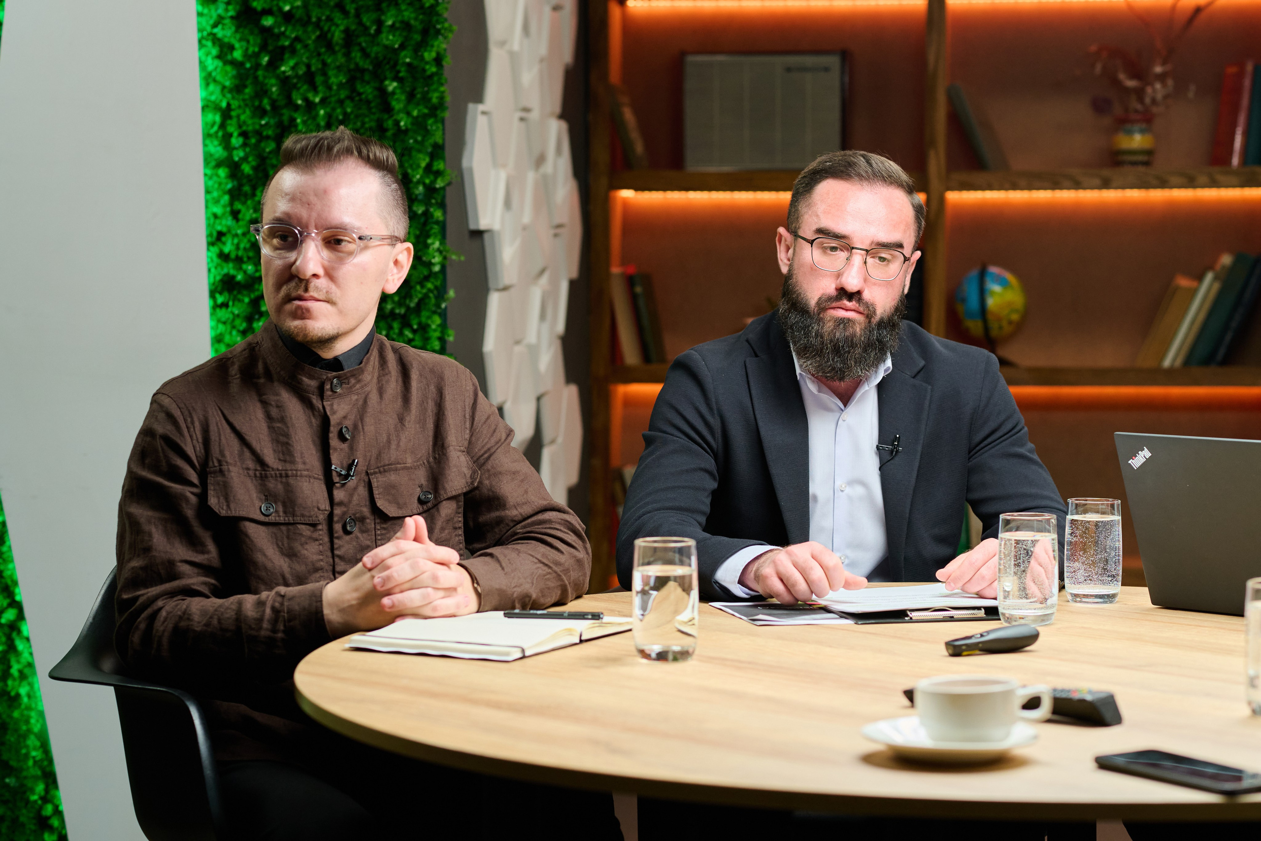 Фотограф на онлайн конференцію — зйомка студійної трансляції. Фотограф Київ – Репортаж, Події | Павленко Віктор