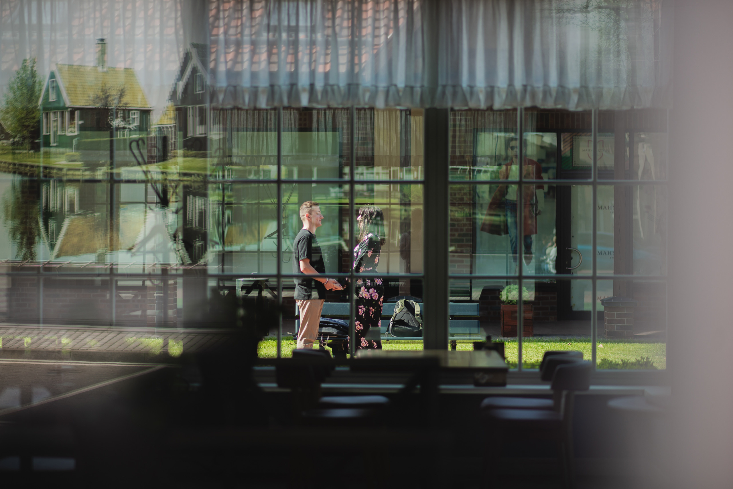 Лавсторі в аутлет містечку Мануфактура. Фотограф Київ – Репортаж, Події | Павленко Віктор