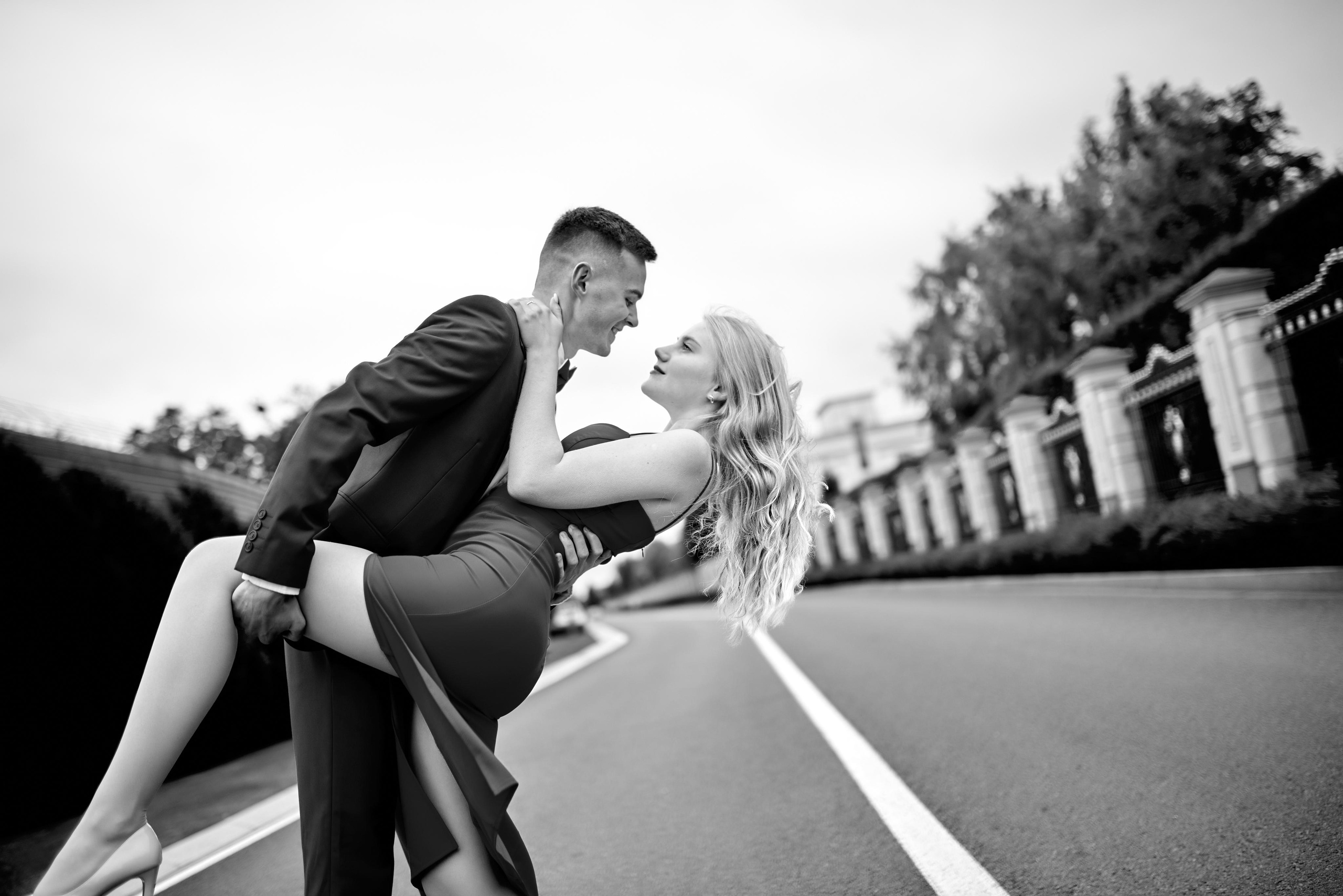 Фотосесія для закоханих у Києві | Павленко Віктор – Лавсторі фотограф. Фотограф Київ – Репортаж, Події | Павленко Віктор