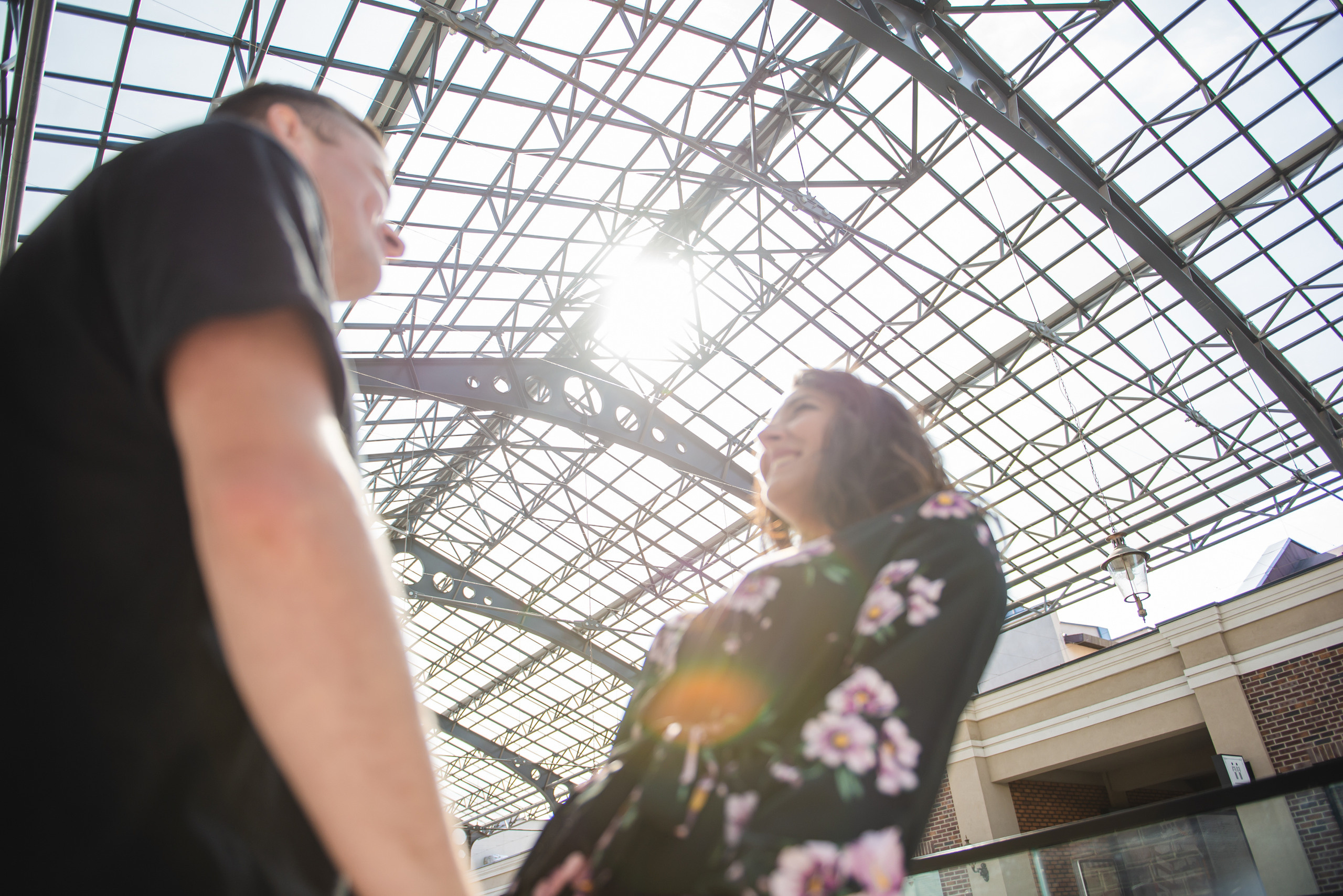 Лавсторі в аутлет містечку Мануфактура. Фотограф Київ – Репортаж, Події | Павленко Віктор