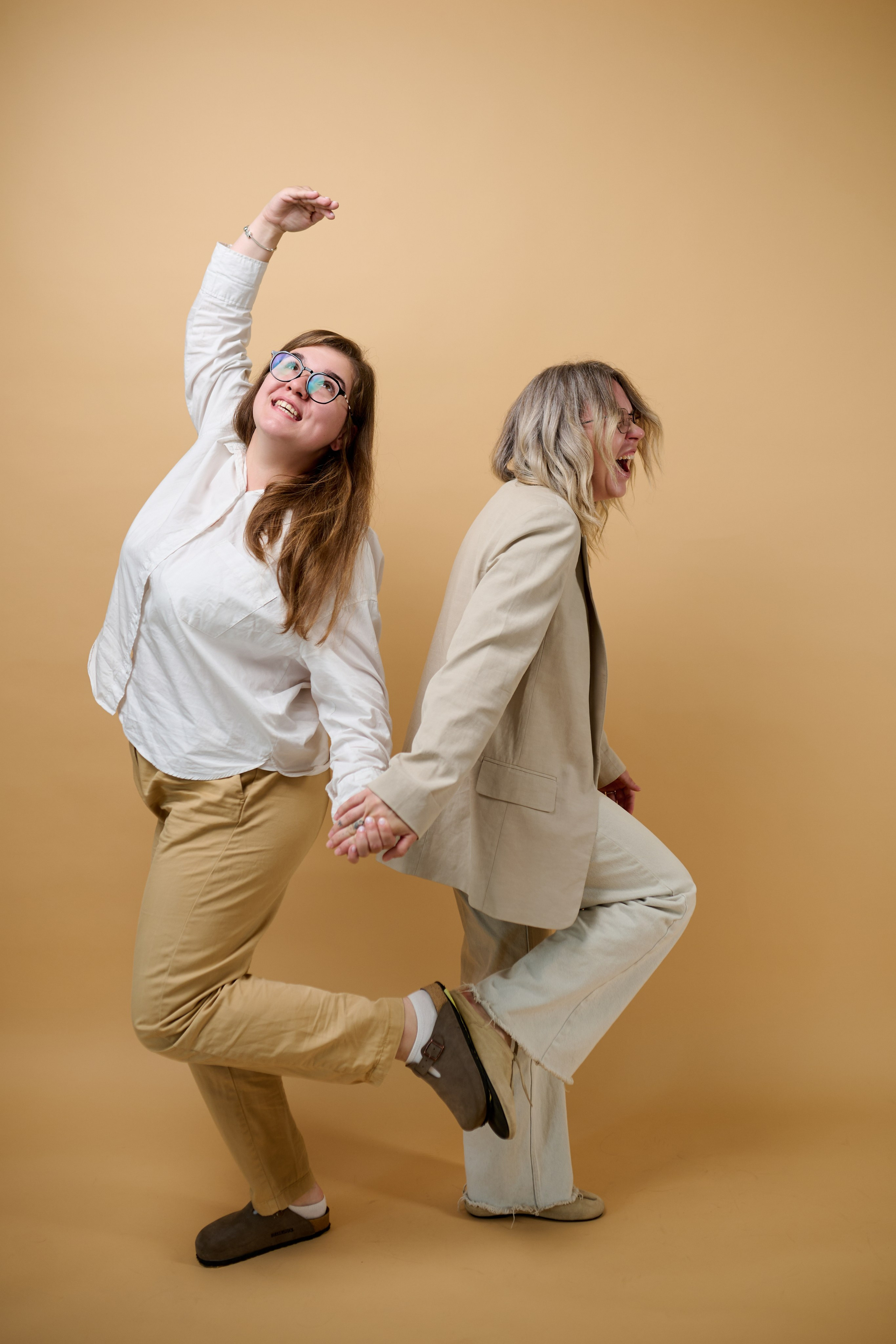 Корпоративні бізнес-портрети співробітників — фотозйомка для сайту. Фотограф Київ – Репортаж, Події | Павленко Віктор