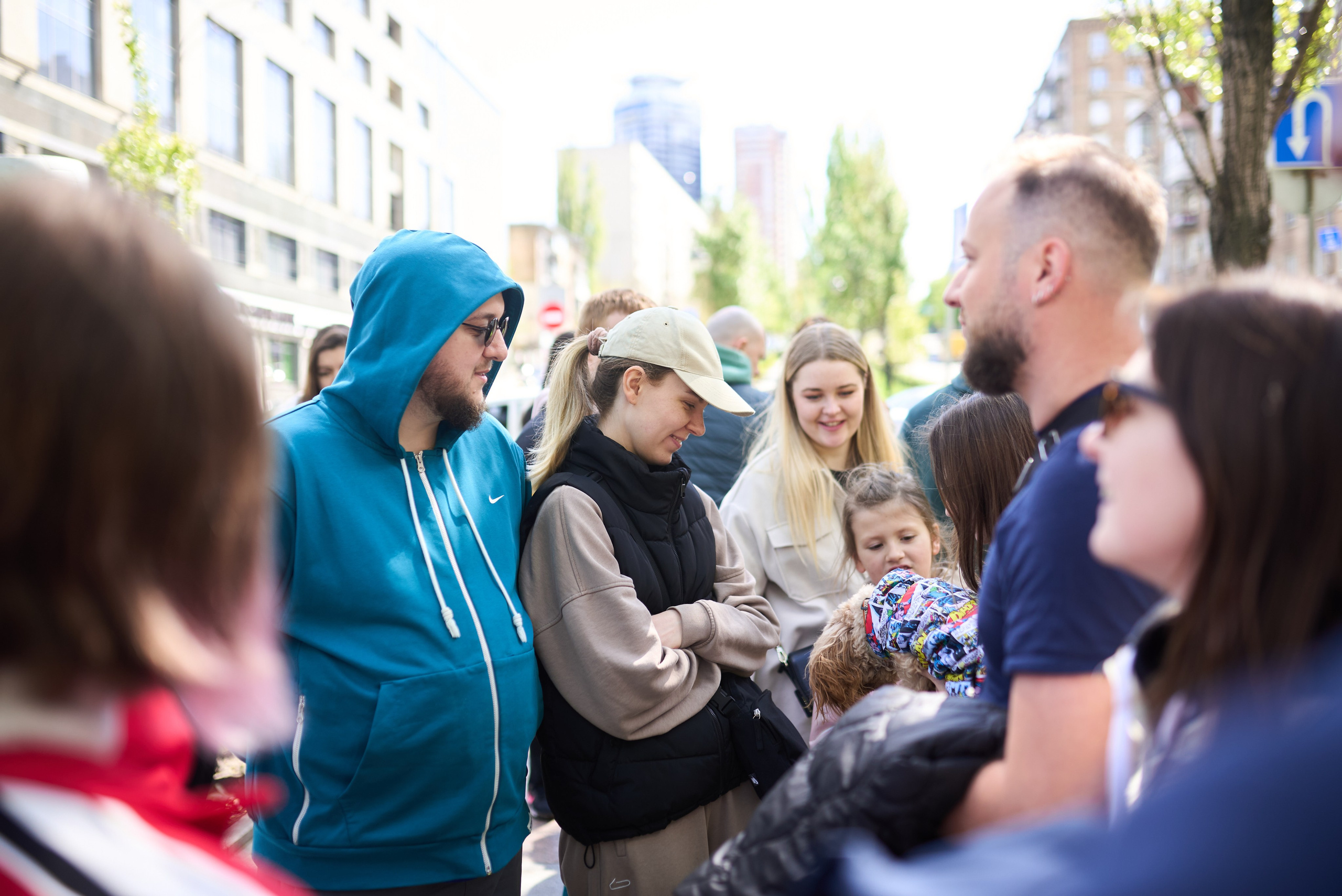 Фотозйомка висадки дерев у центрі Києва — екологічна ініціатива 2025. Фотограф Київ – Репортаж, Події | Павленко Віктор