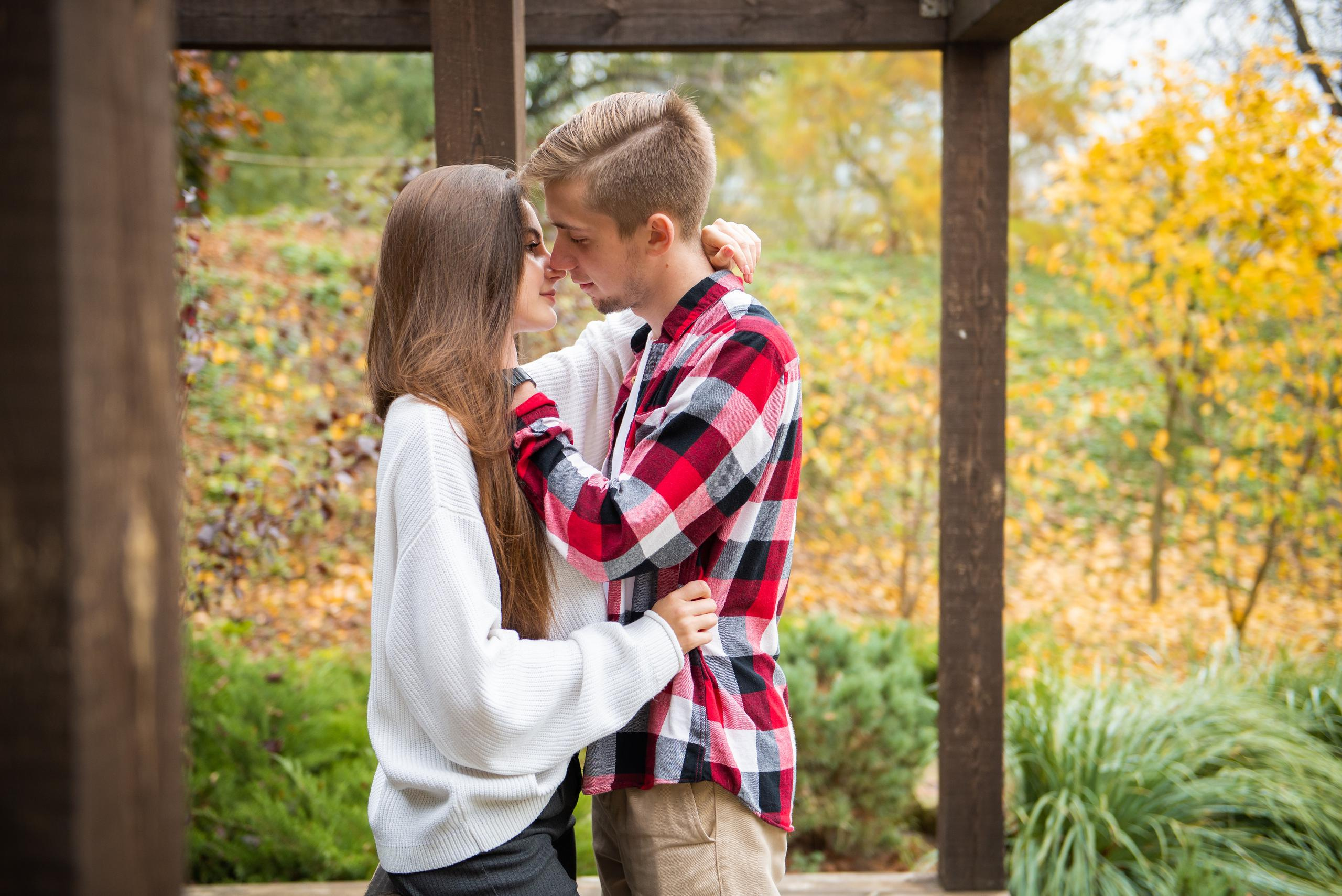 Осіння лавсторі в Ботанічному саду ім. Фоміна – Історія кохання в кадрах. Фотограф Київ – Репортаж, Події | Павленко Віктор