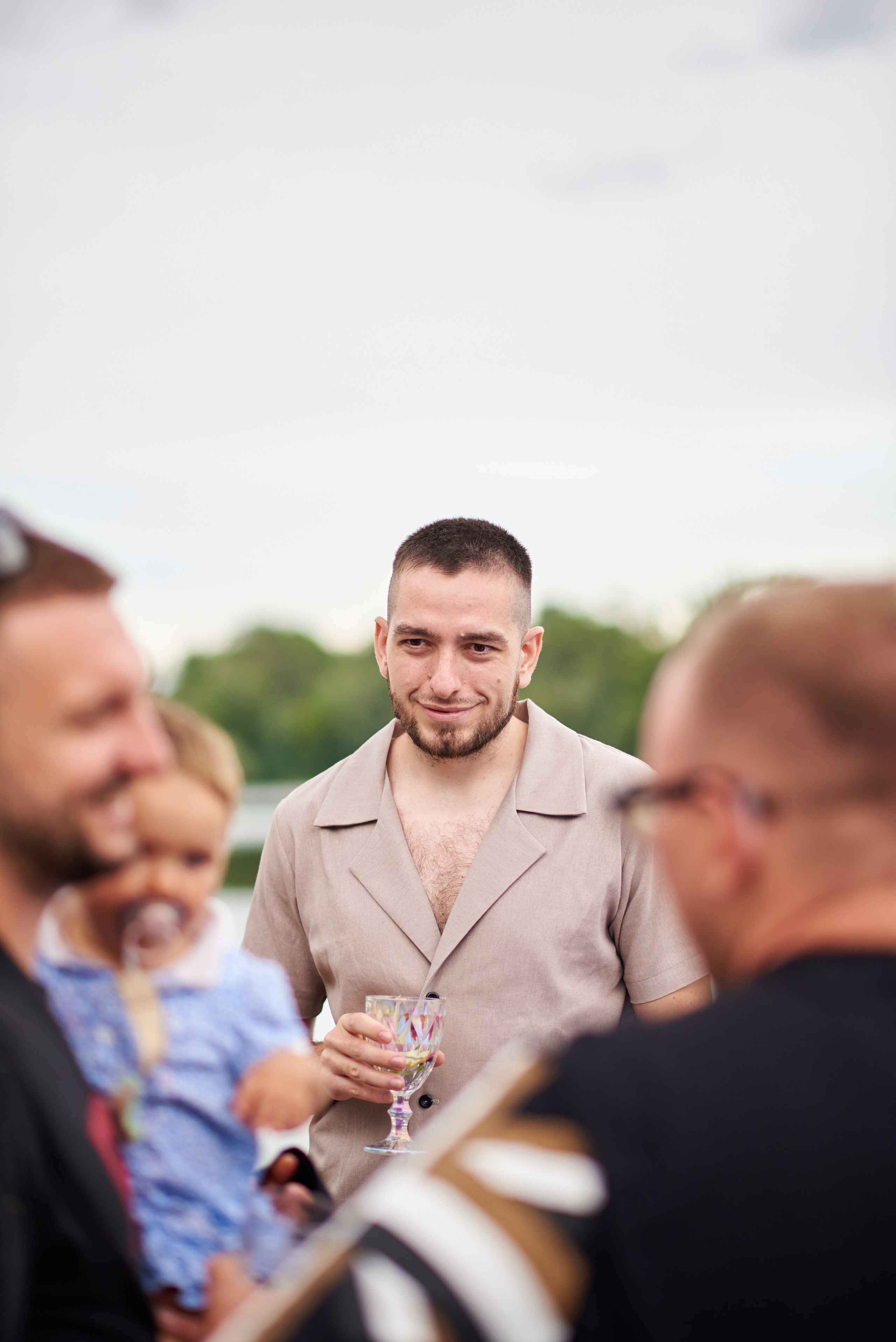 Фотозвіт з дня народження у заміському клубі на Дніпрі — репортажна зйомка подій. Фотограф Київ – Репортаж, Події | Павленко Віктор