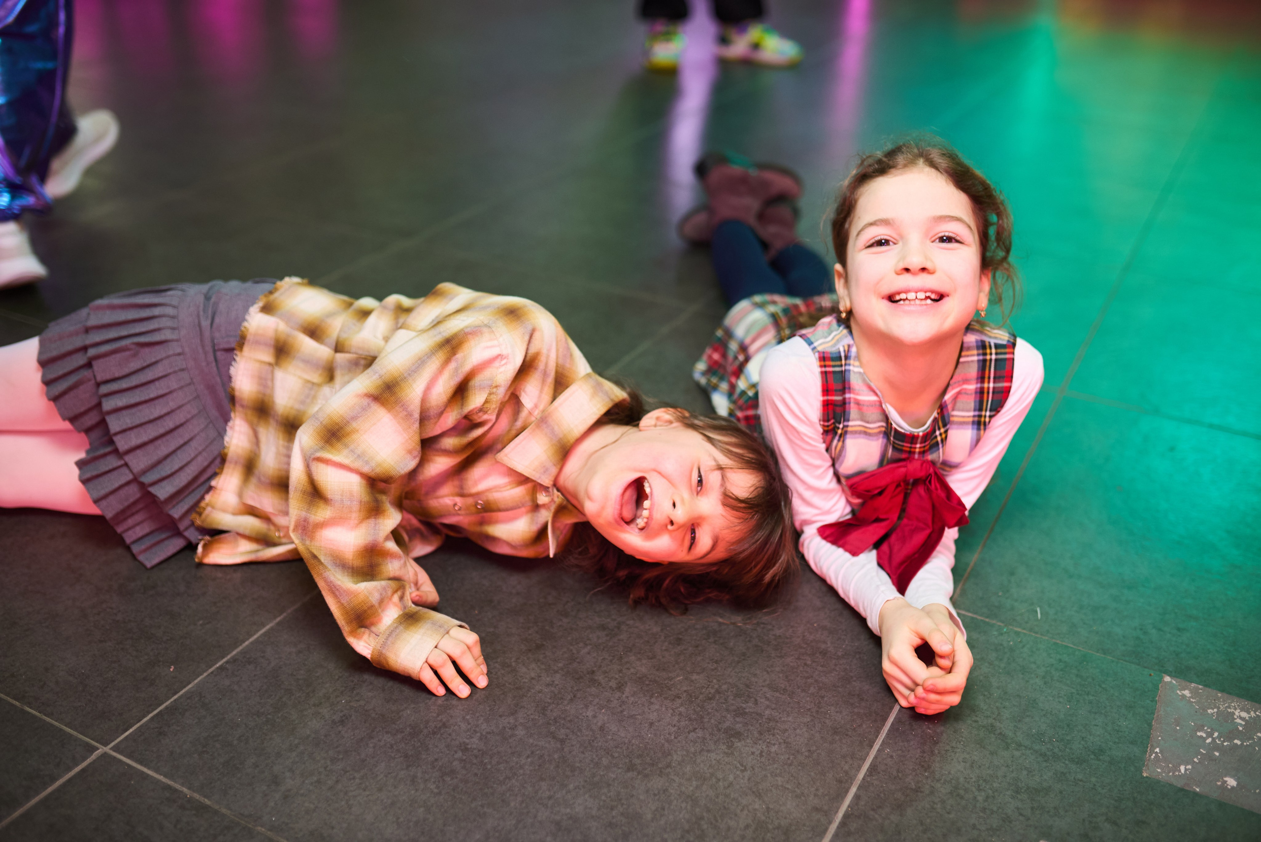 Фотосесія дитячого дня народження у стилі диско-вечірки – яскраві фото свята. Фотограф Київ – Репортаж, Події | Павленко Віктор