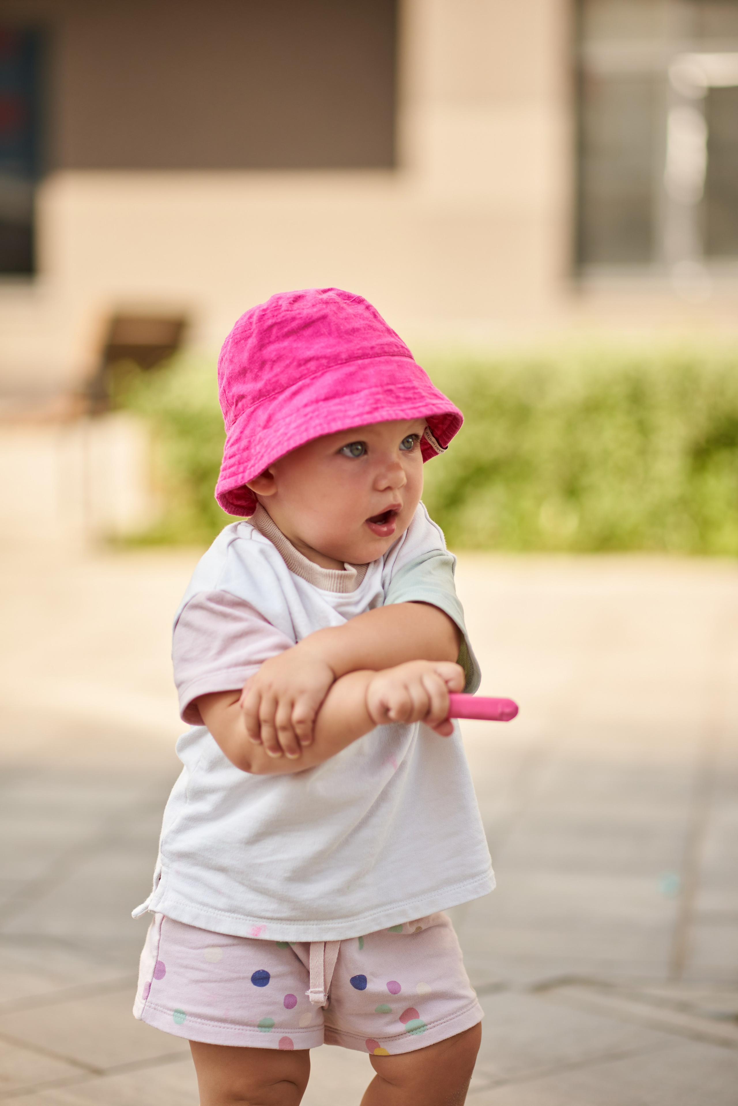 Прогулянка в дворику. Professional photographer Kiev — Pavlenko Victor