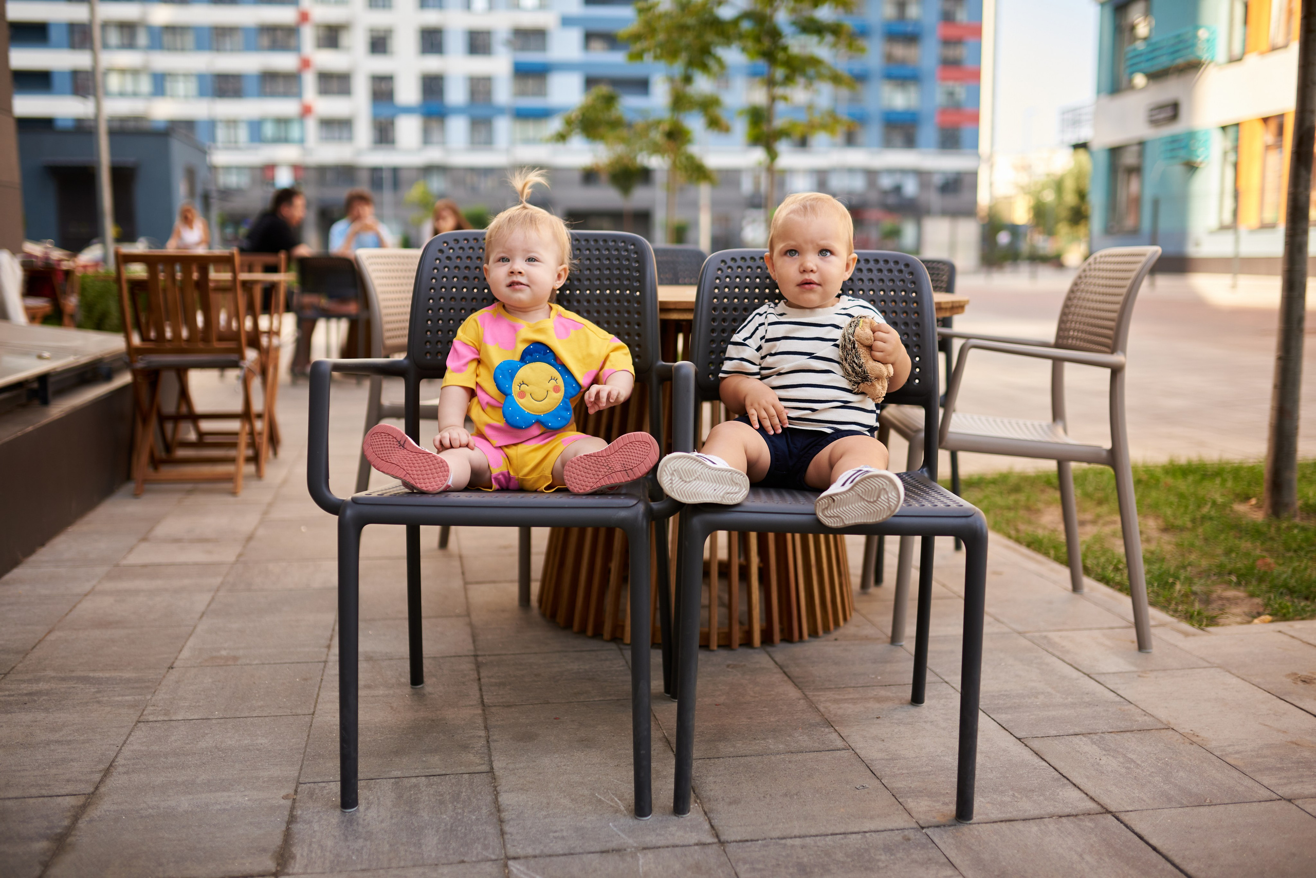 Прогулянка в дворику. Professional photographer Kiev — Pavlenko Victor