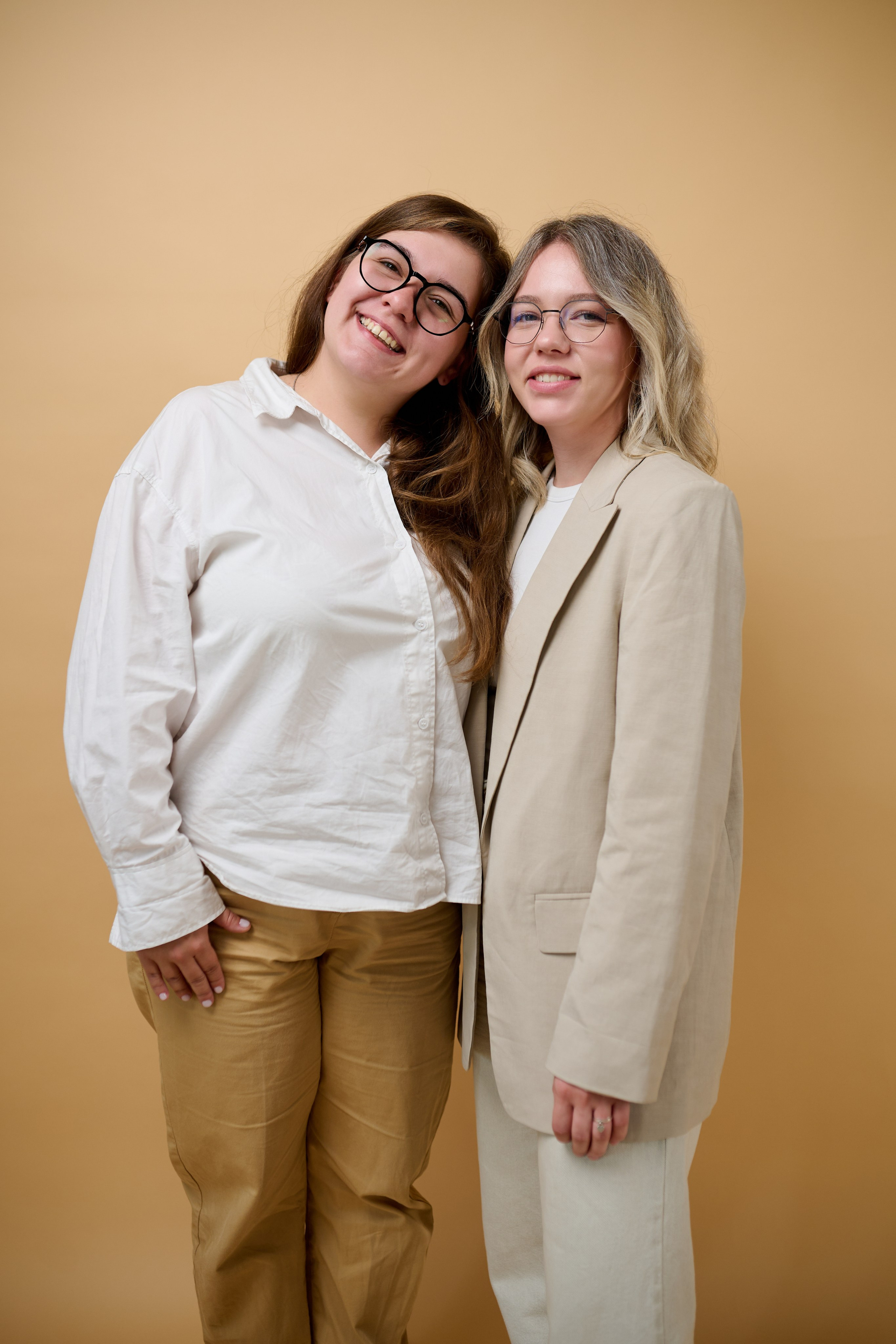 Корпоративні бізнес-портрети співробітників — фотозйомка для сайту. Фотограф Київ – Репортаж, Події | Павленко Віктор