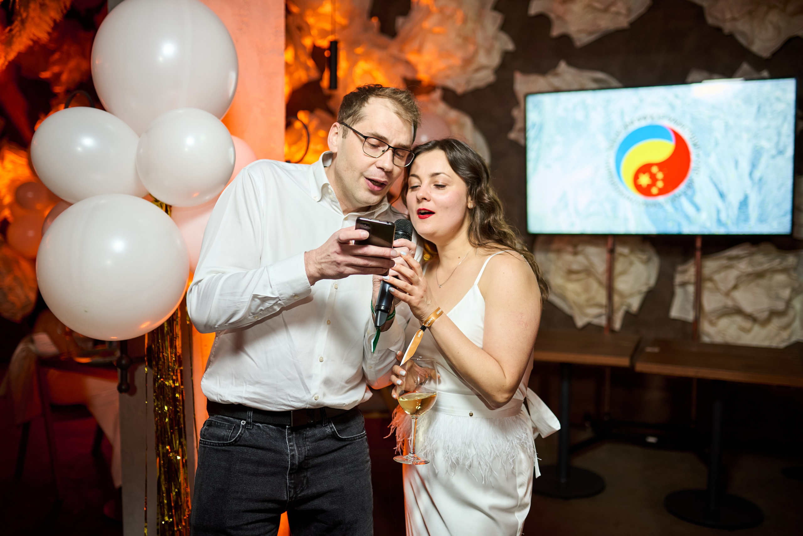 Новорічний корпоратив — свято, команда, емоції. Фотограф Київ – Репортаж, Події | Павленко Віктор