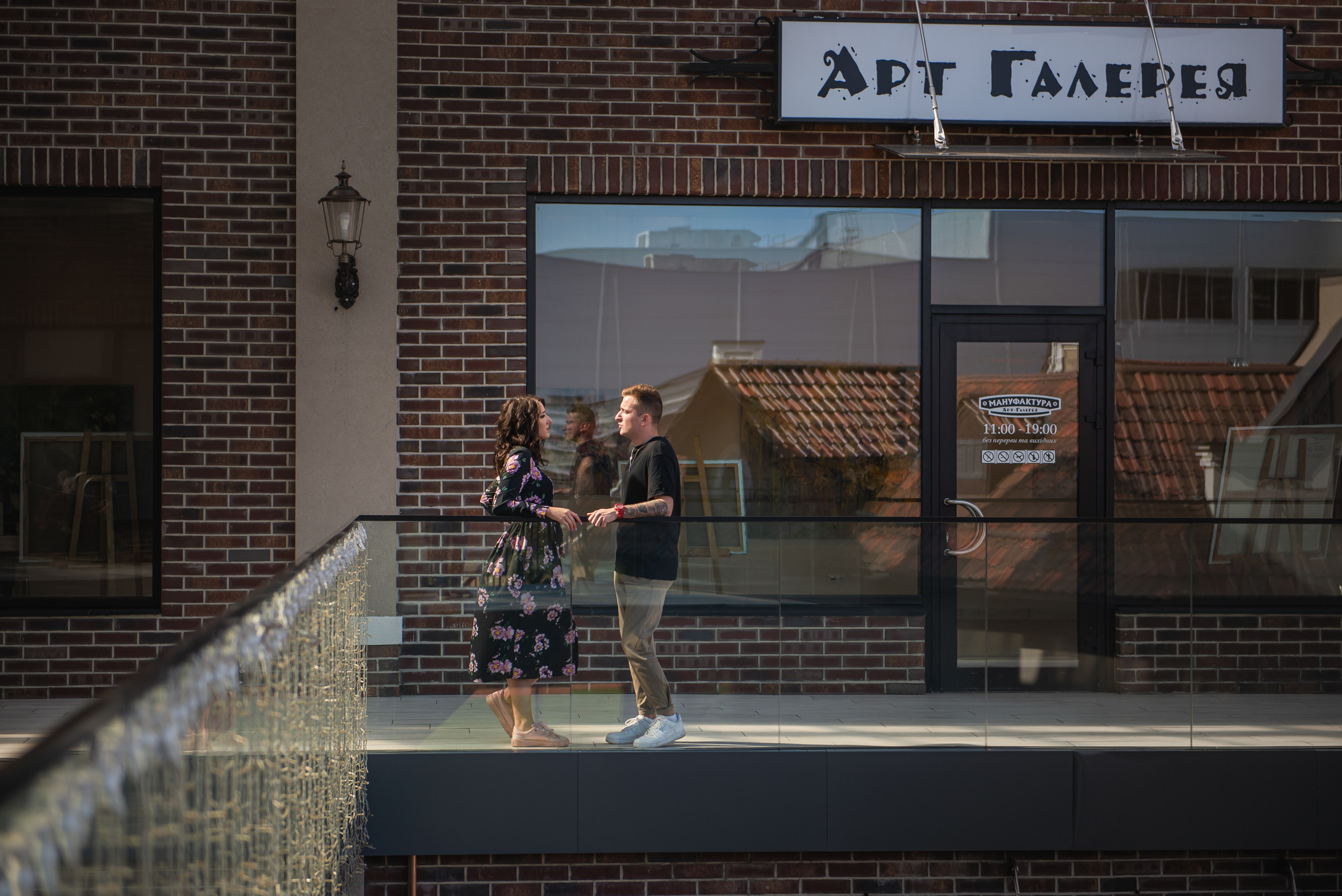 Лавсторі в аутлет містечку Мануфактура. Фотограф Київ – Репортаж, Події | Павленко Віктор