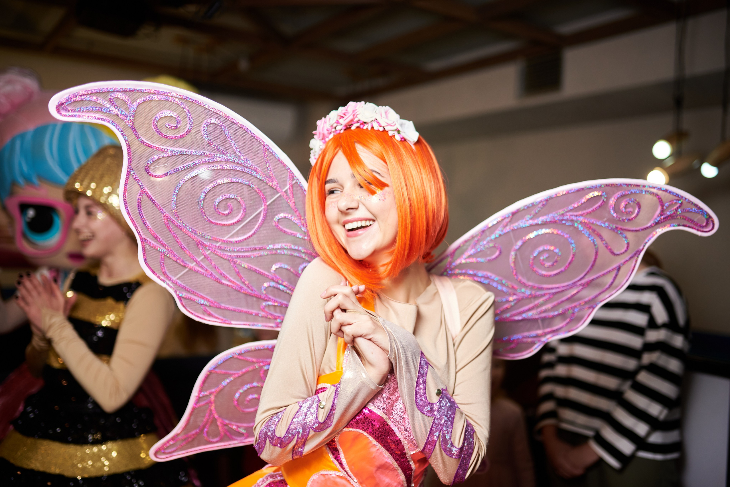 Фотозйомка з аніматорами в стилі Бджілка Мая – яскраві фото з додатковим світлом. Фотограф Київ – Репортаж, Події | Павленко Віктор