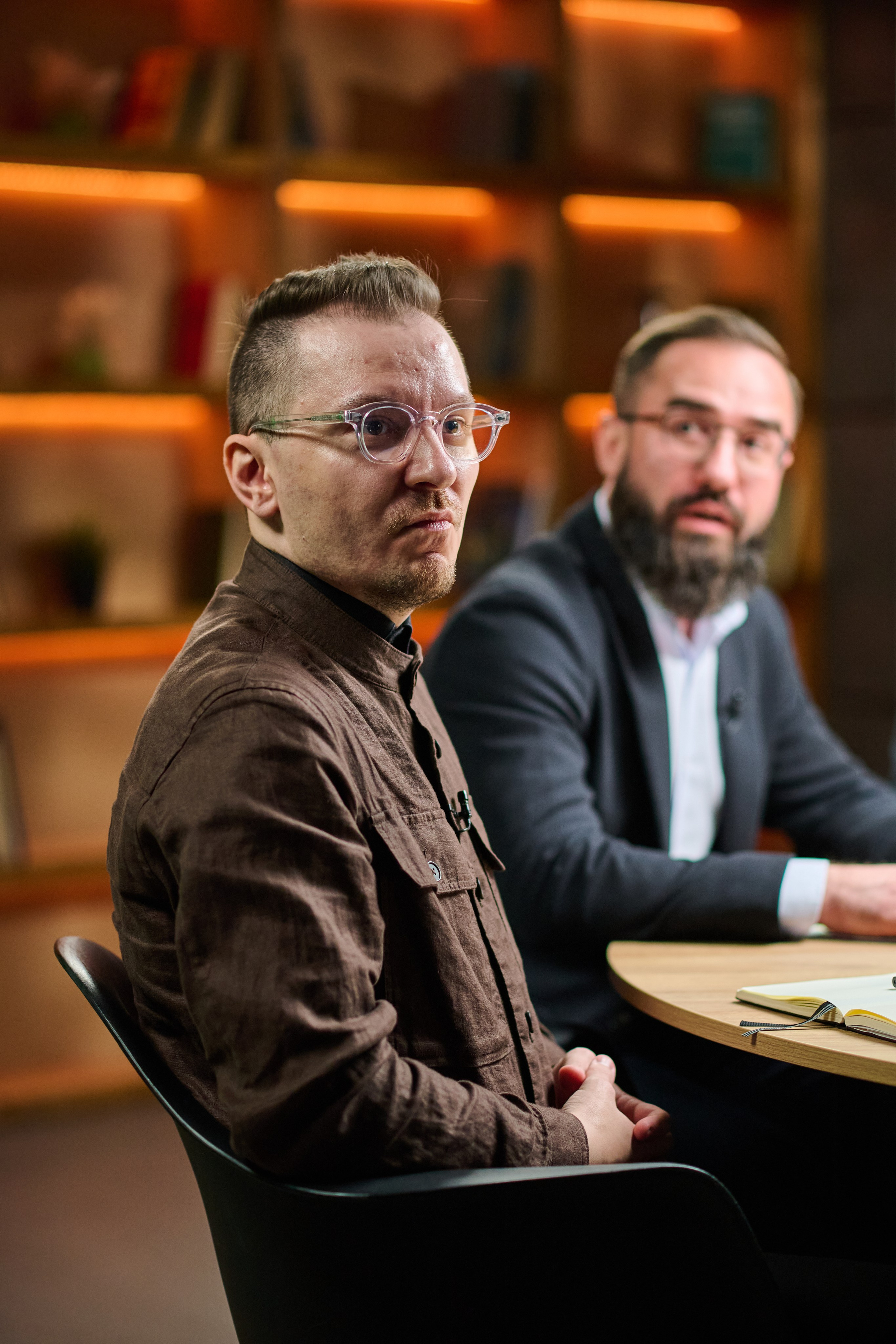 Фотограф на онлайн конференцію — зйомка студійної трансляції. Фотограф Київ – Репортаж, Події | Павленко Віктор