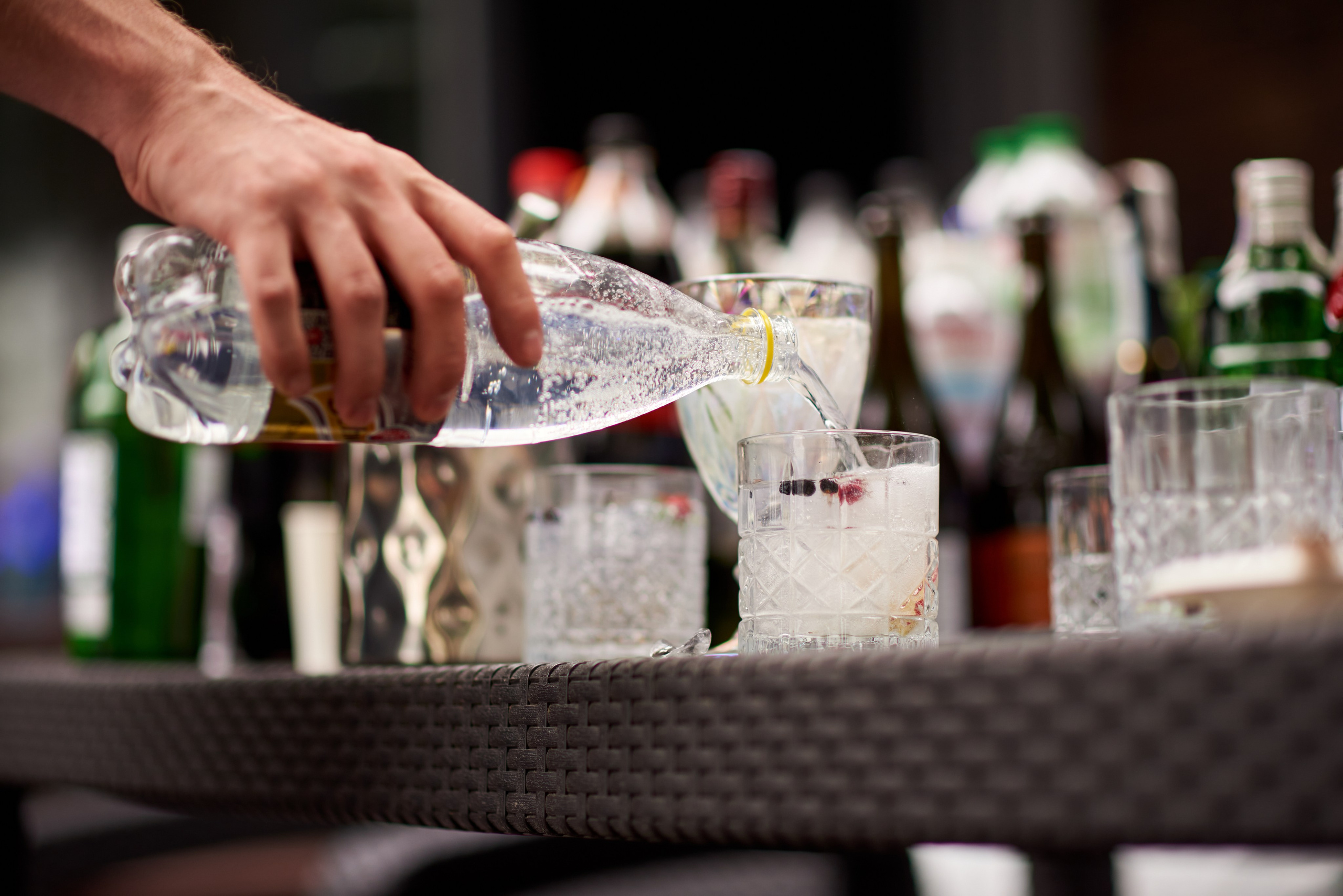 Фотозвіт з дня народження у заміському клубі на Дніпрі — репортажна зйомка подій. Фотограф Київ – Репортаж, Події | Павленко Віктор