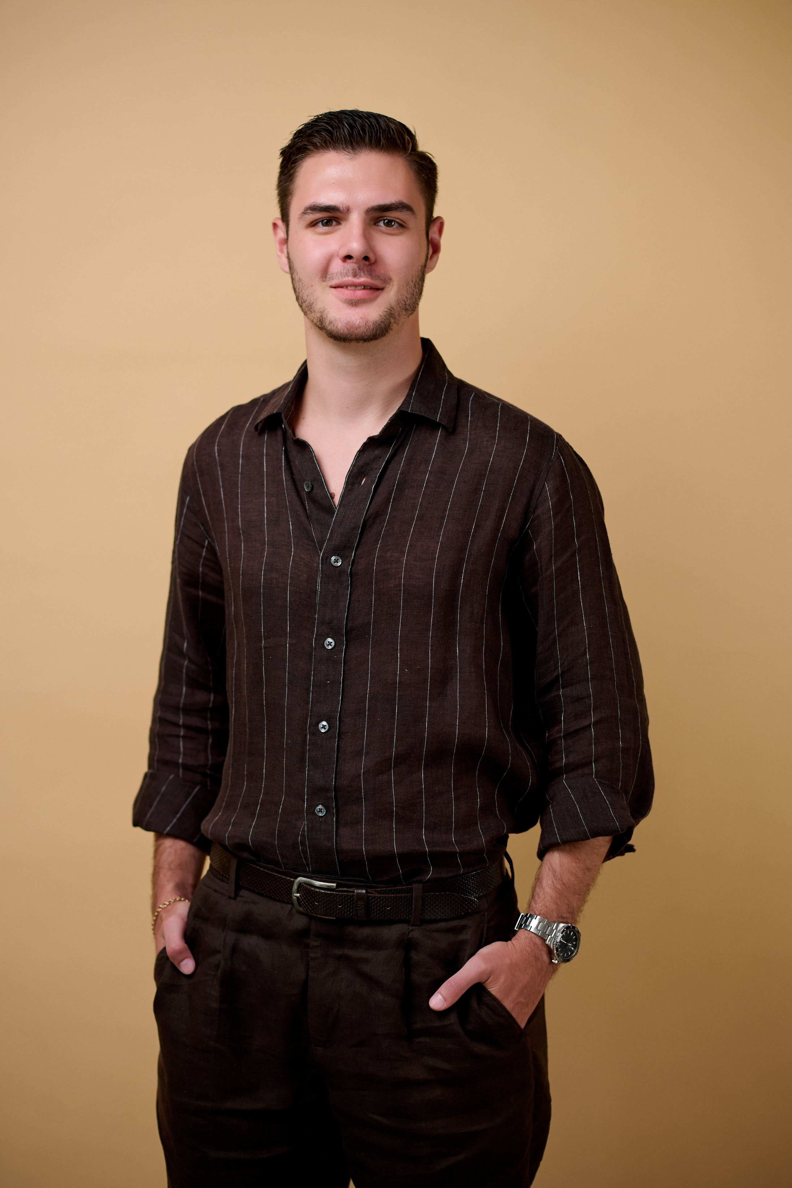 Корпоративні бізнес-портрети співробітників — фотозйомка для сайту. Фотограф Київ – Репортаж, Події | Павленко Віктор