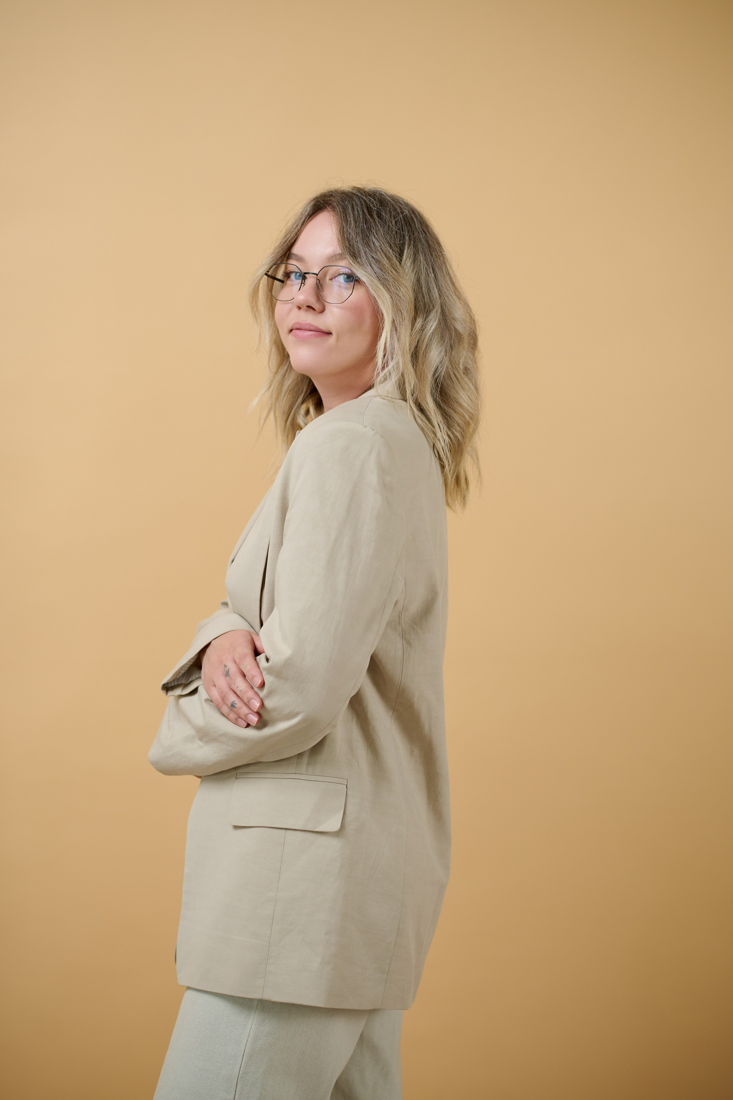 Корпоративні бізнес-портрети співробітників — фотозйомка для сайту. Фотограф Київ – Репортаж, Події | Павленко Віктор