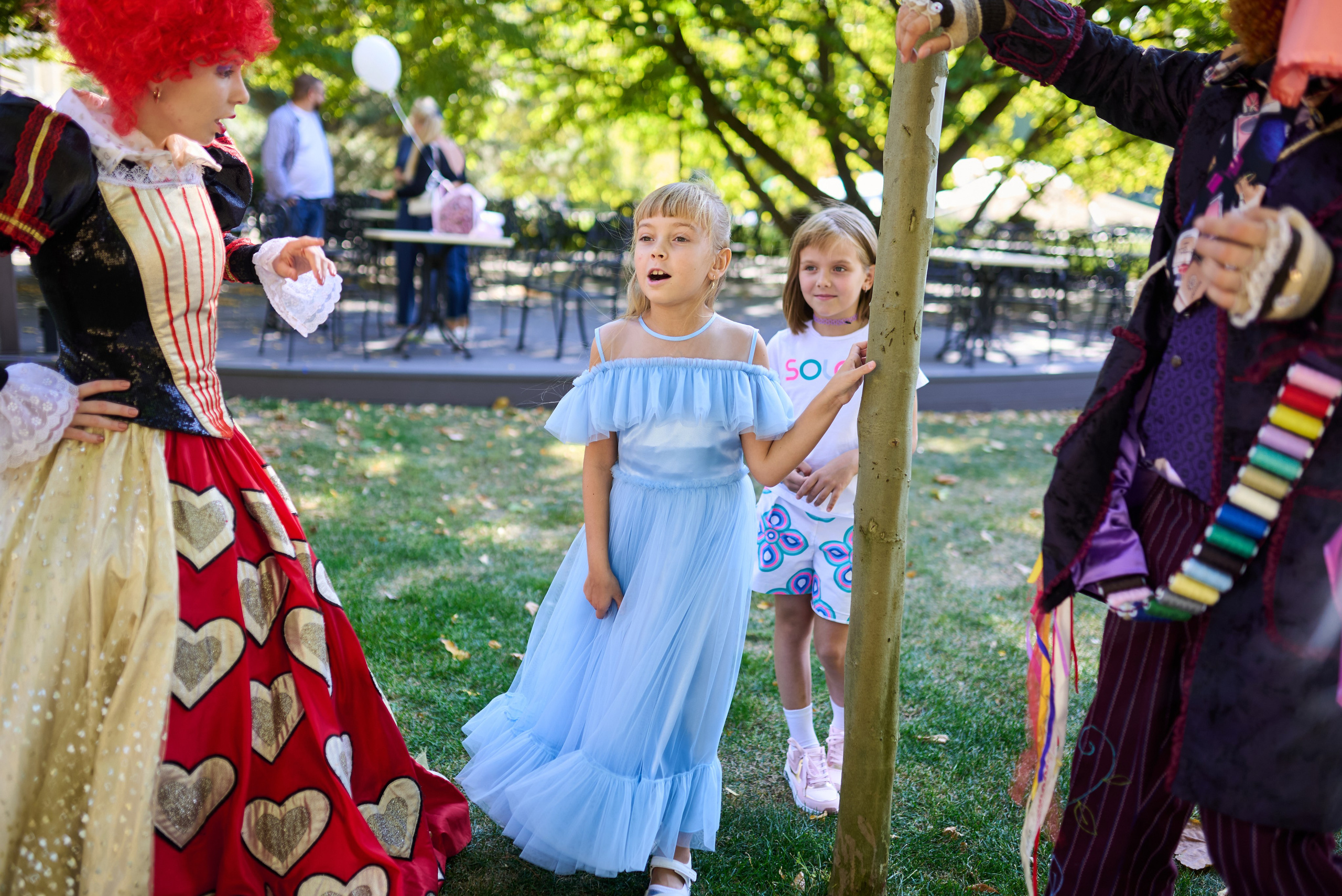 Дитячий день народження на ВДНХ – «Аліса в Країні Див» та Чеширський кіт. Фотограф Київ – Репортаж, Події | Павленко Віктор